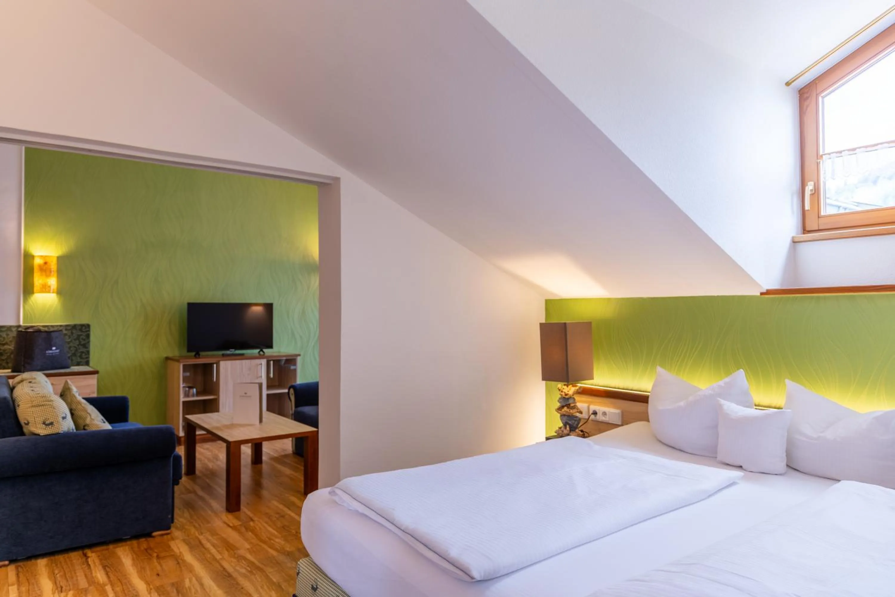 Photo of the whole room, Bed in Königshof Hotel Resort