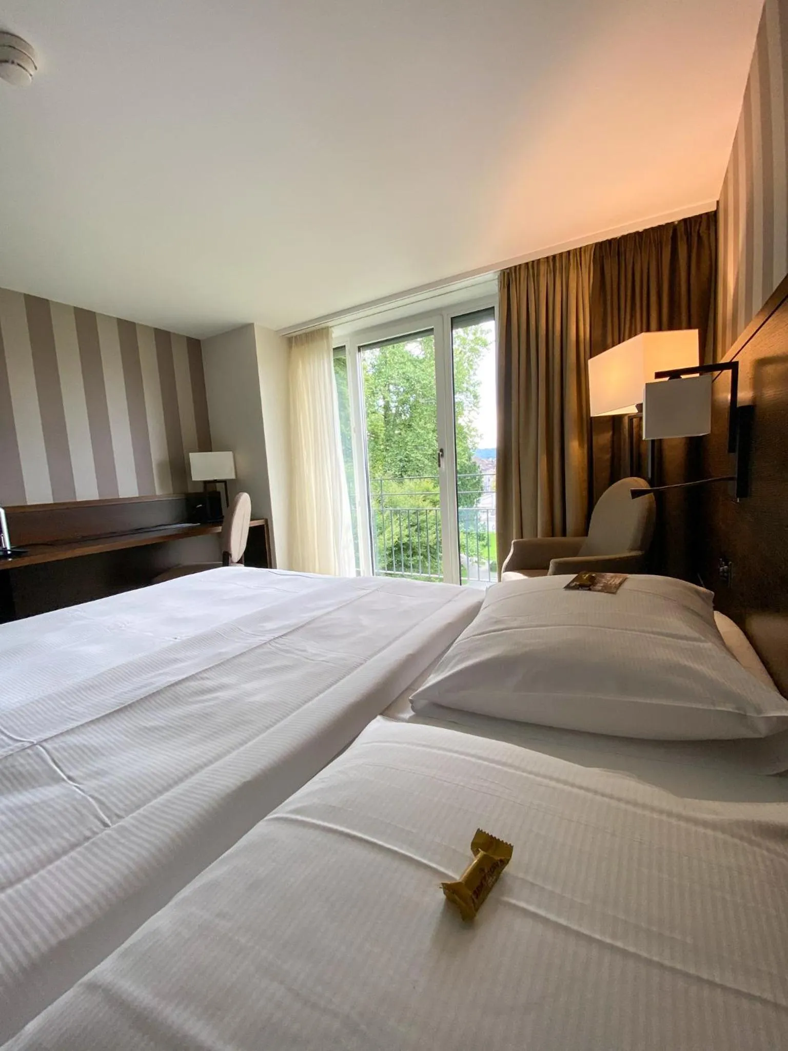 View (from property/room), Bed in Park Hotel Winterthur