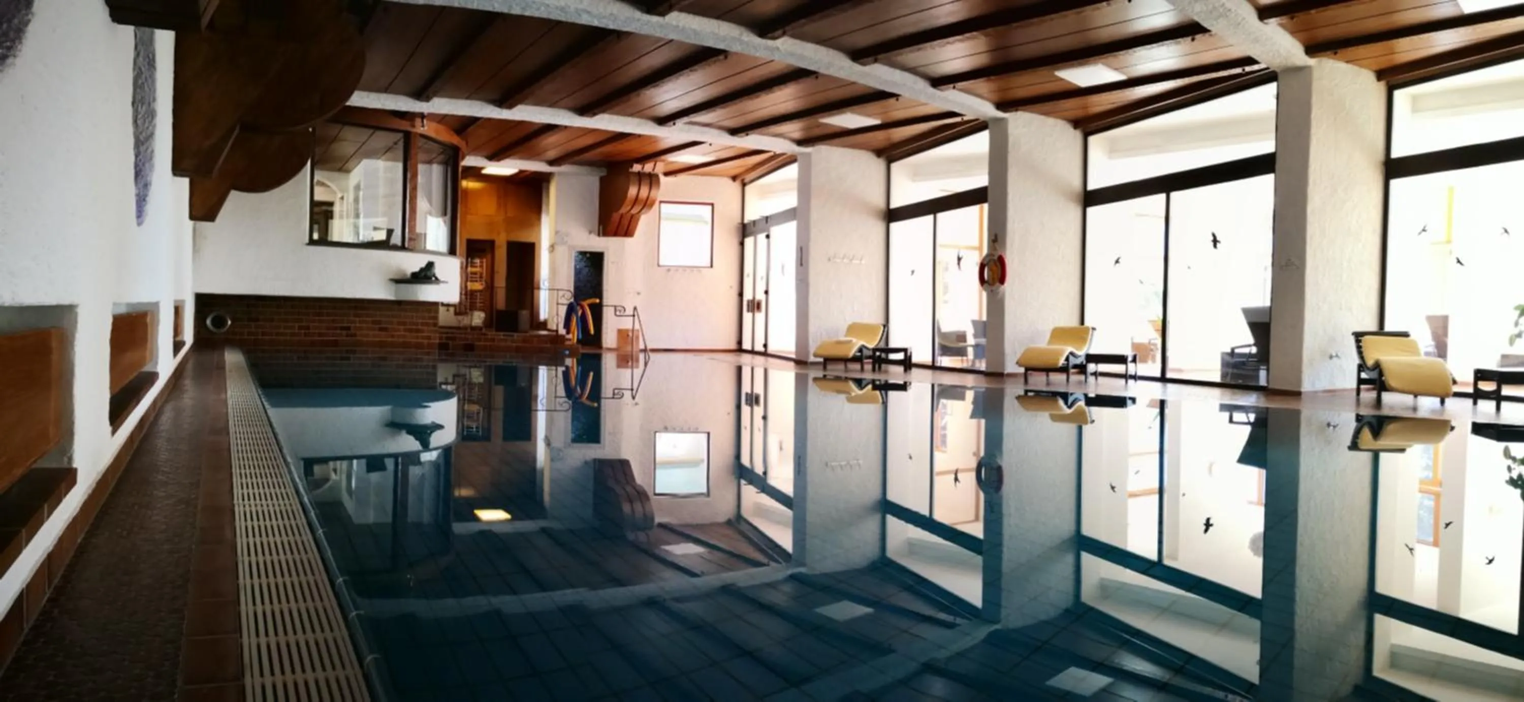 Swimming pool in Wittelsbacher Hof