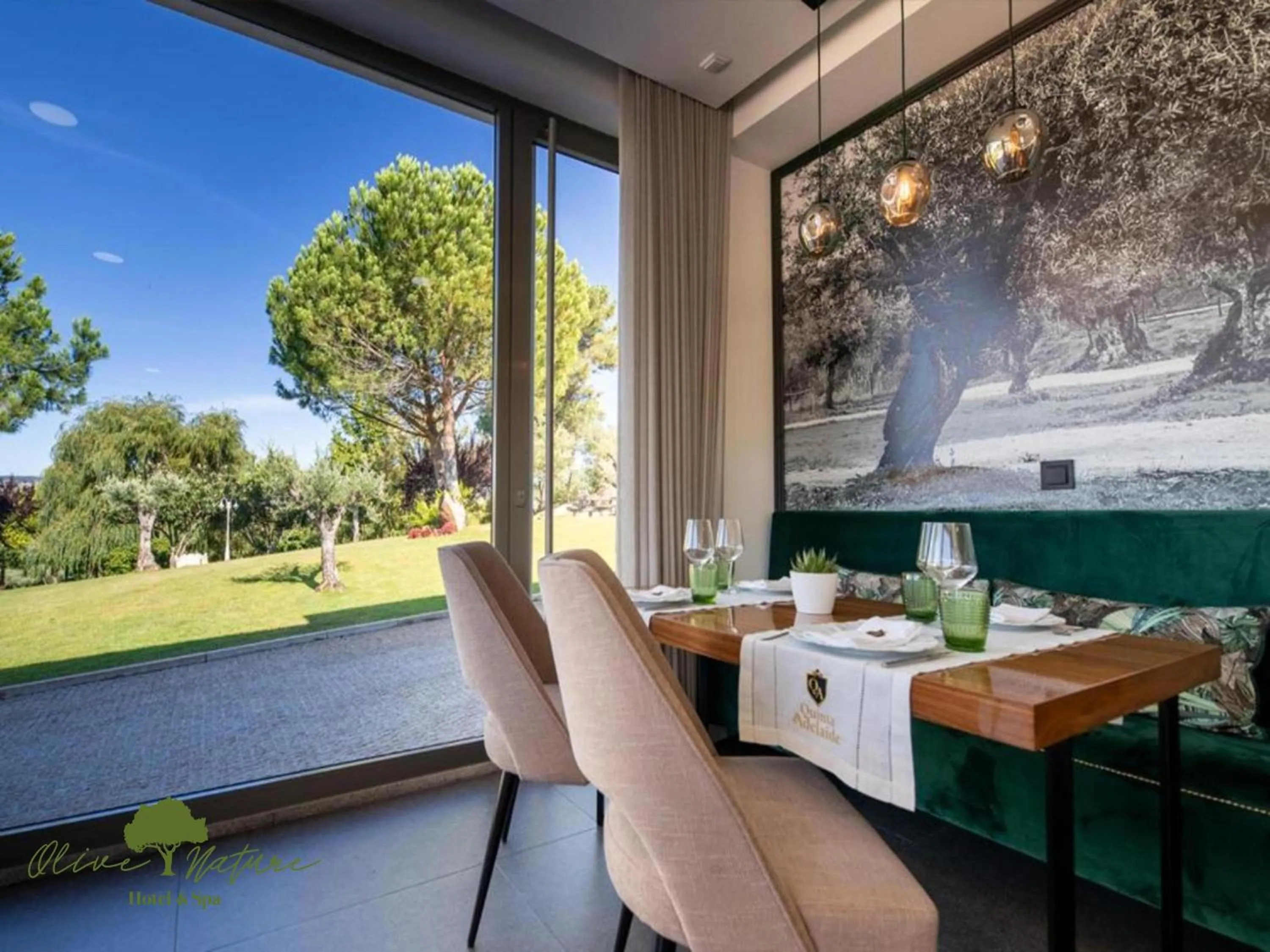 Dining area in Olive Nature Hotel & SPA - Quinta Valle de Passos