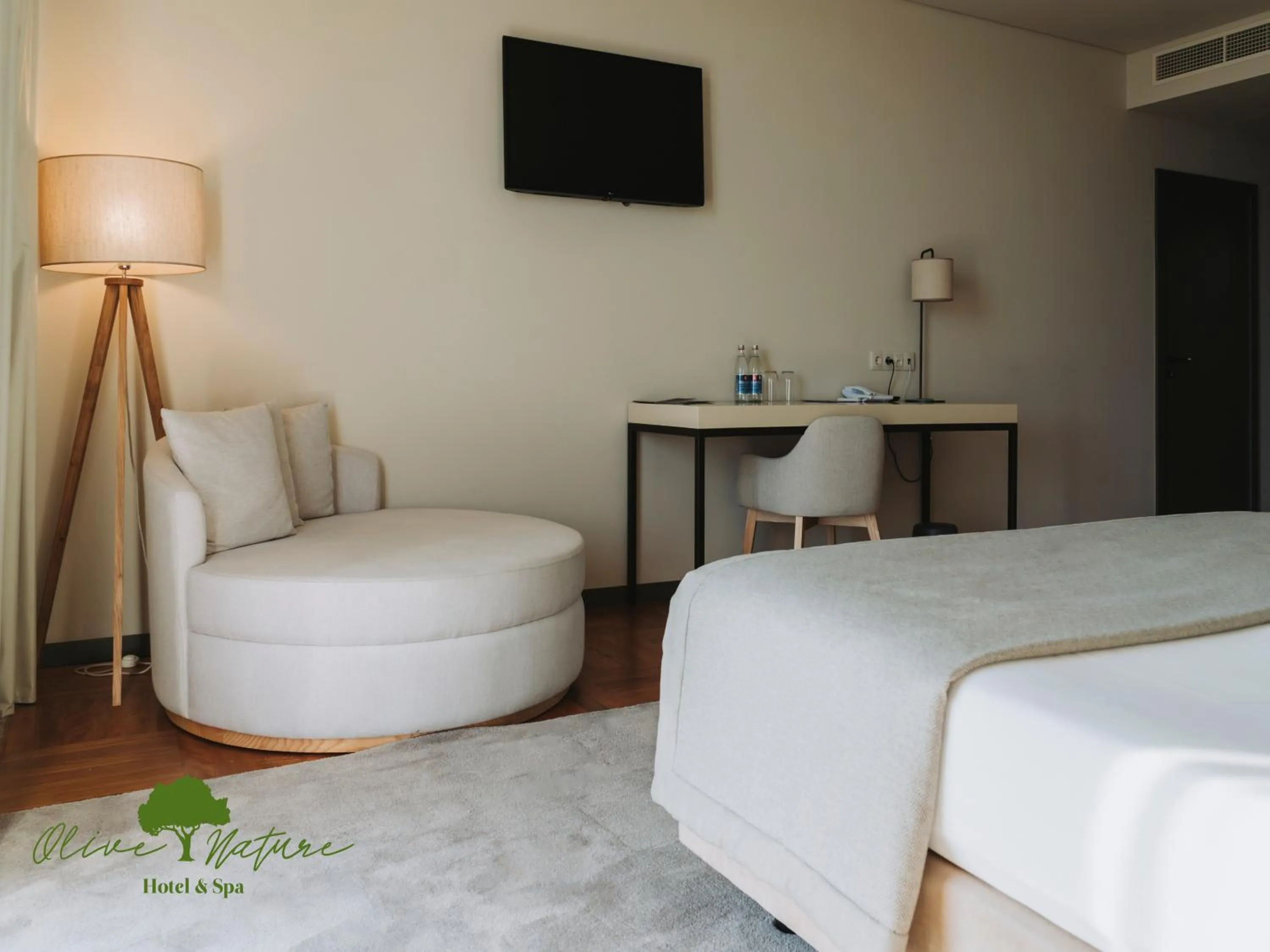 TV and multimedia, Bed in Olive Nature Hotel & SPA - Quinta Valle de Passos