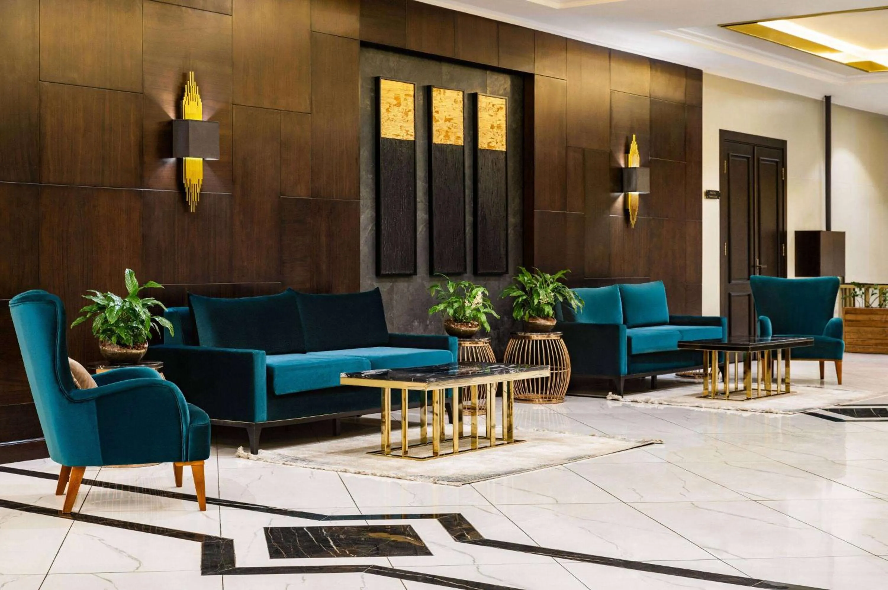 Lobby or reception, Lobby/Reception in Regal Stay Hotel by HotelPro Group