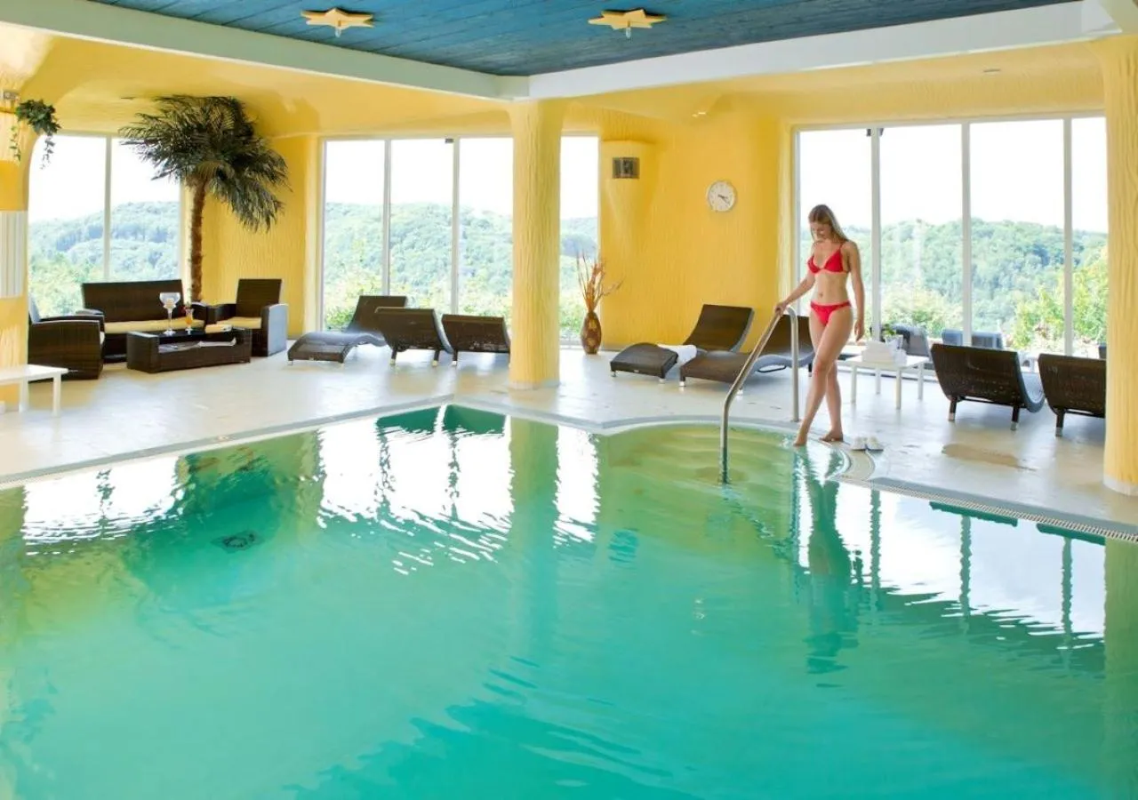 People in Ringhotel Roggenland