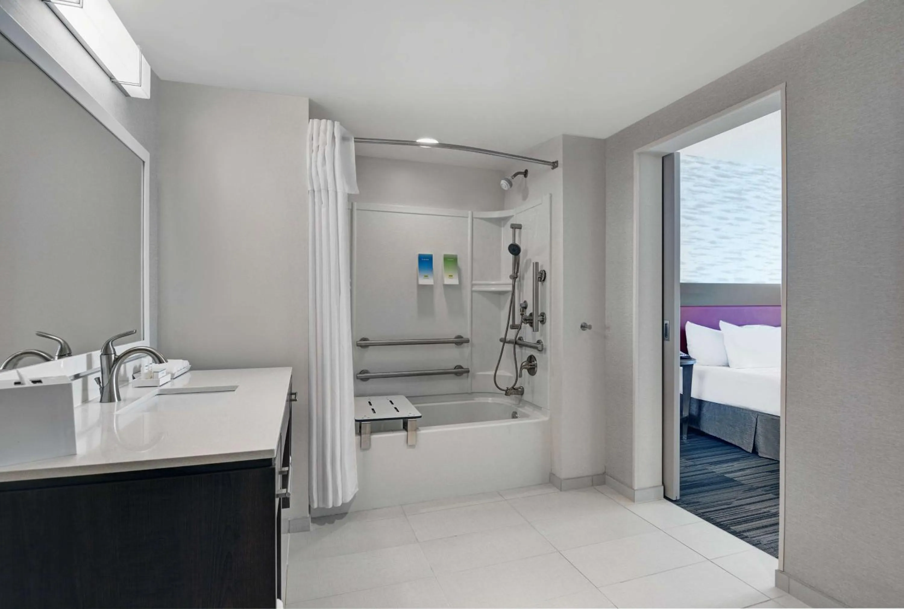Bathroom in Home2 Suites By Hilton Melbourne Viera