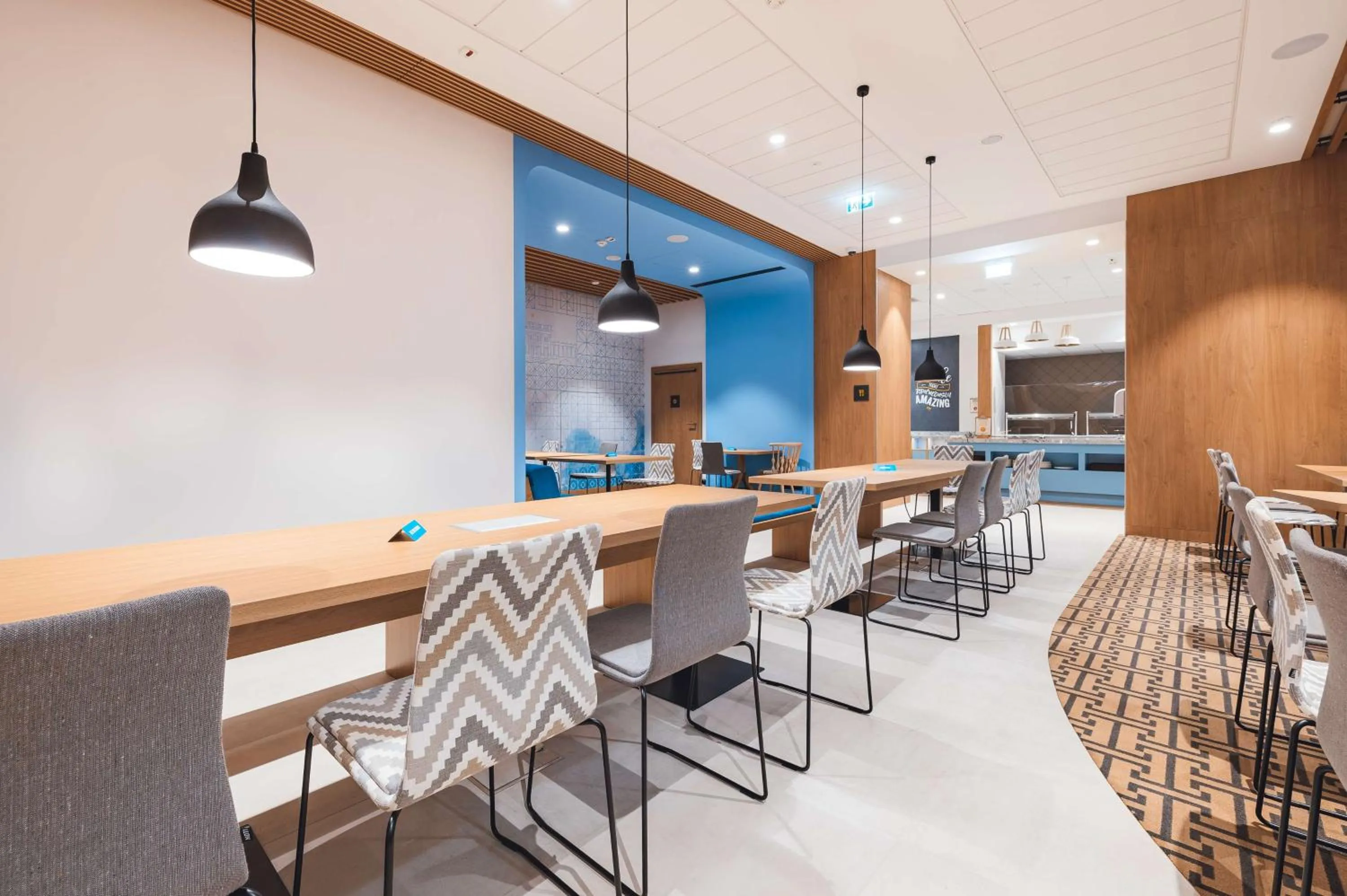 Breakfast in Hampton By Hilton Warsaw Reduta