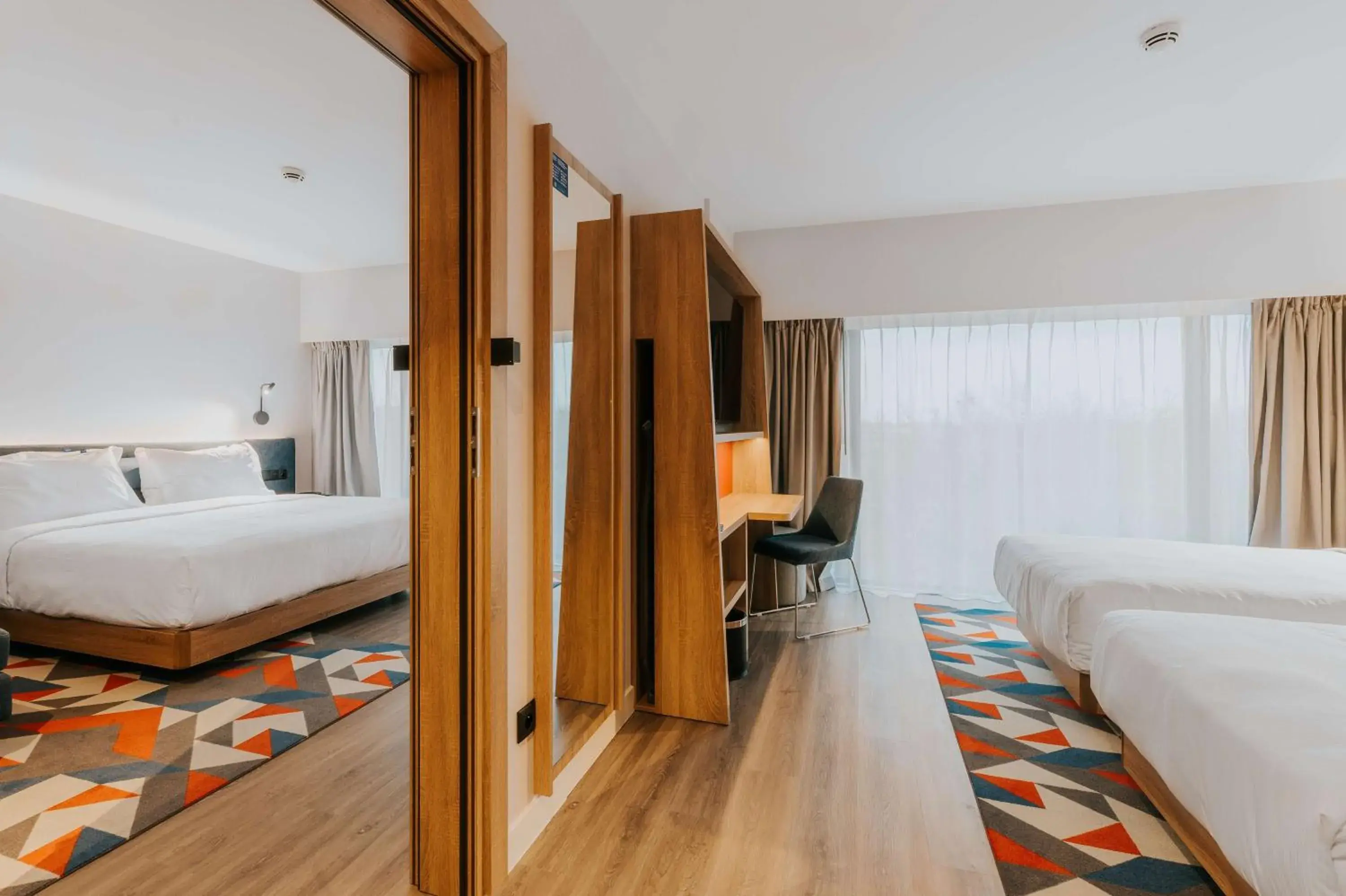 Family Connecting Rooms in Hampton By Hilton Warsaw Reduta Family Connecting Rooms in Hampton By Hilton Warsaw Reduta