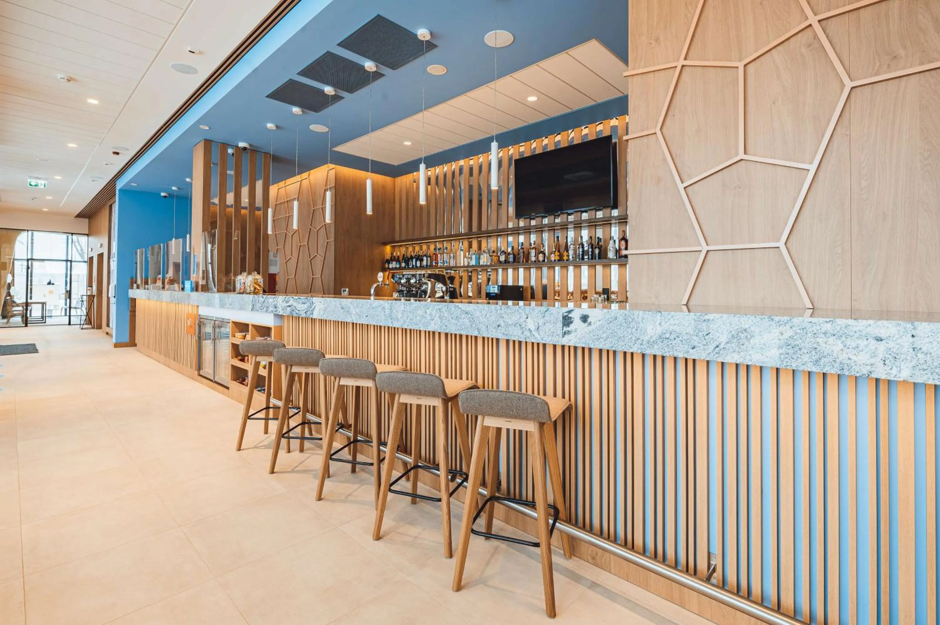 Lounge or bar in Hampton By Hilton Warsaw Reduta