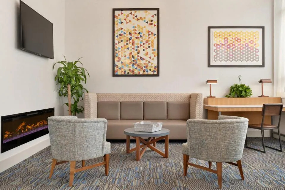 Holiday Inn Express - Jamaica - JFK AirTrain - NYC by IHG