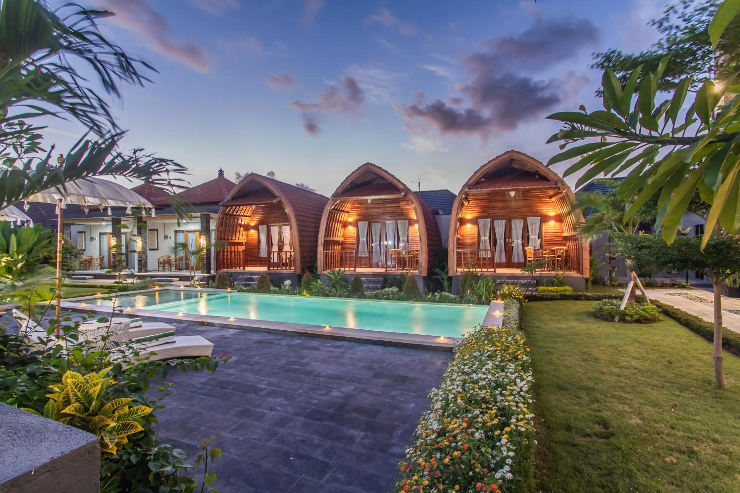 Garden in Mailaku House