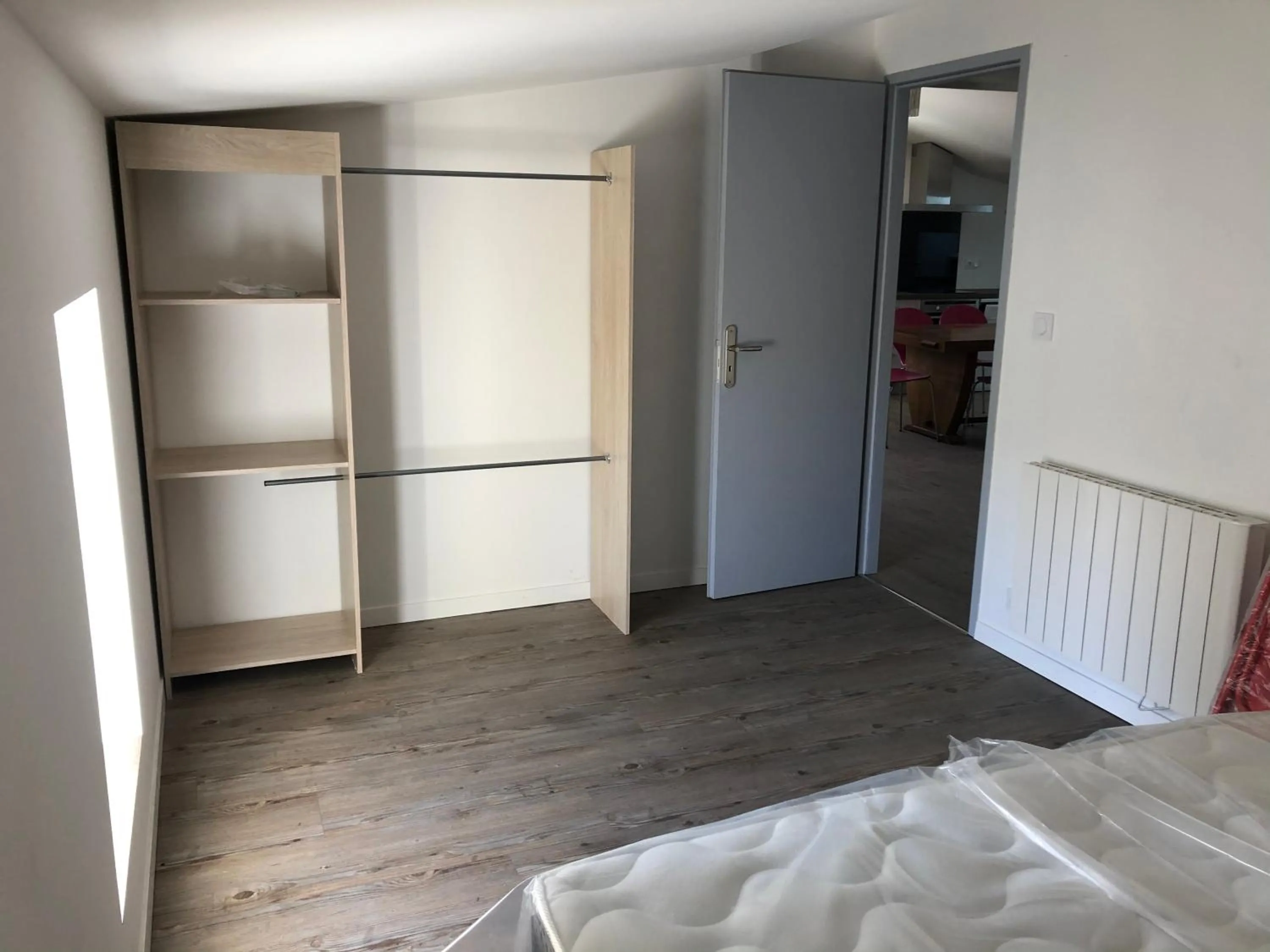 Bedroom, Bed in Chai paulette