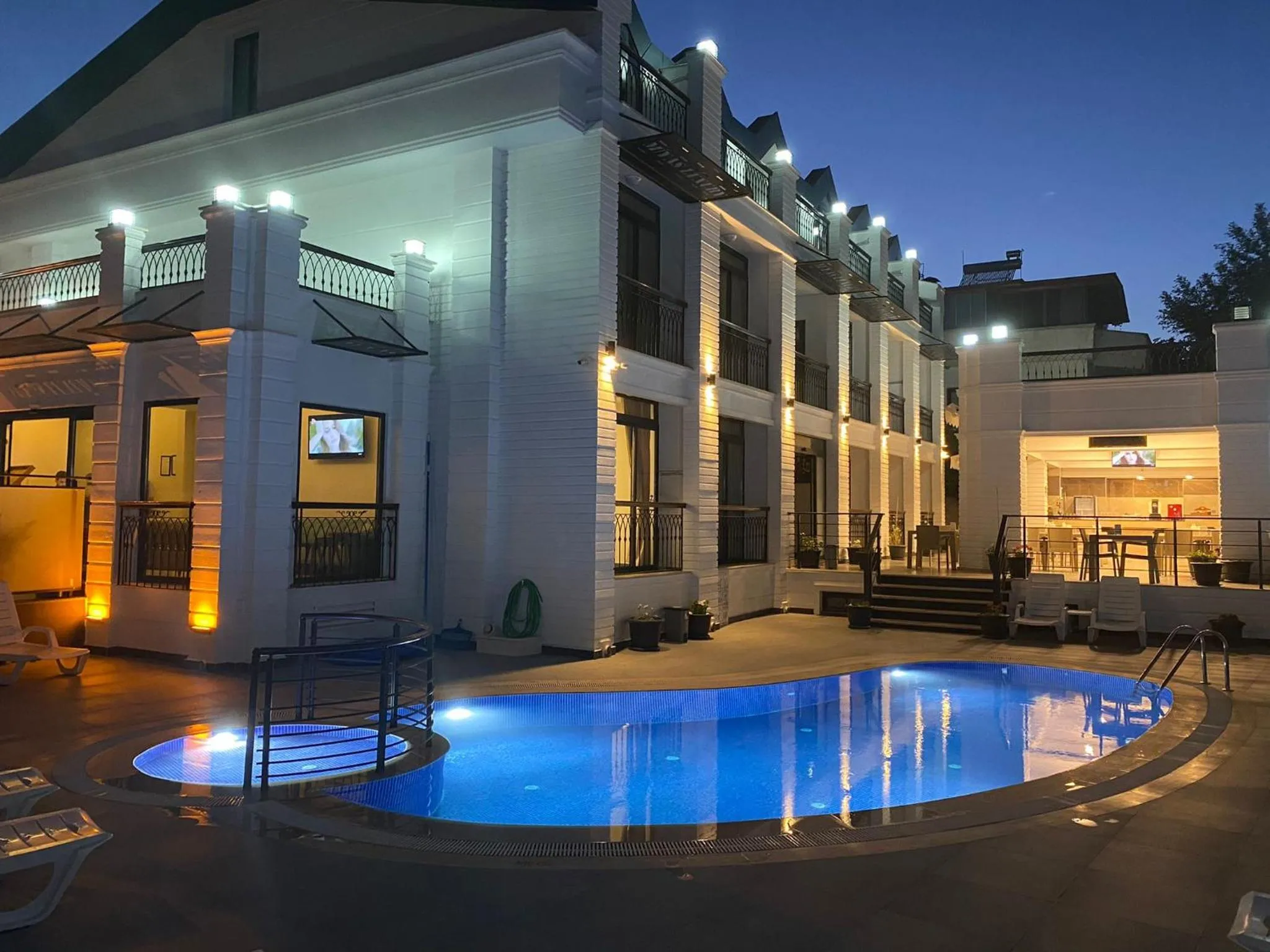 MİYAS LUXURY HOTEL