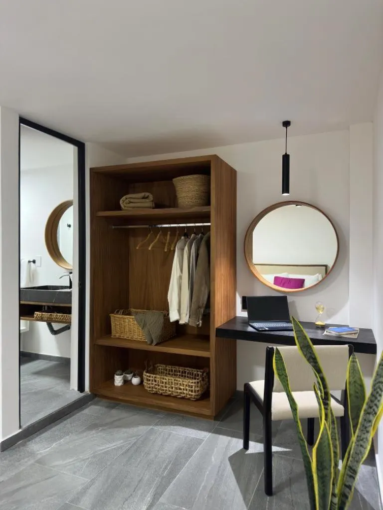 wardrobe in QUINTA SAN CLEMENTE