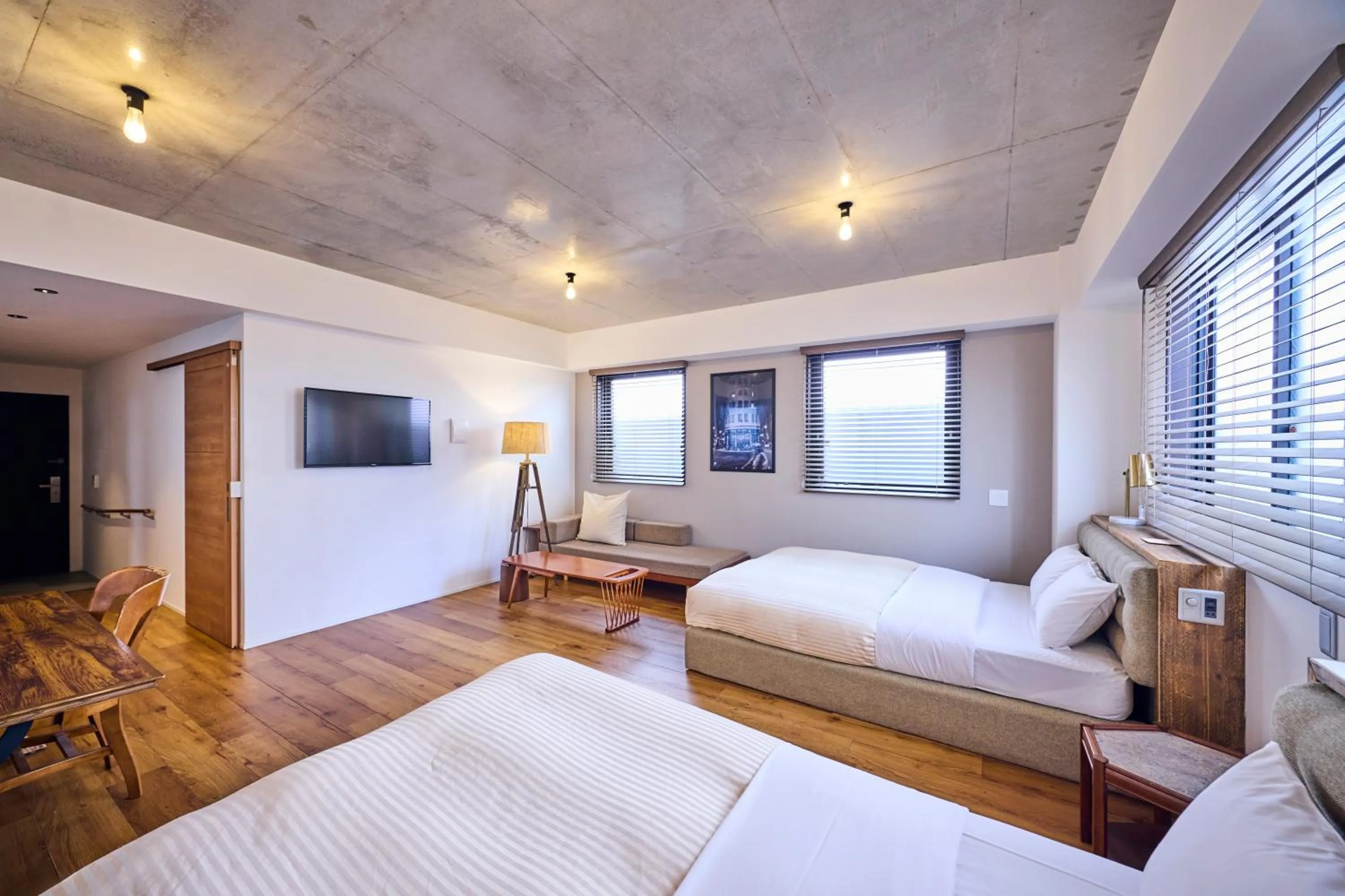 Photo of the whole room, Bed in Hotel Vintage Tokyo Kagurazaka