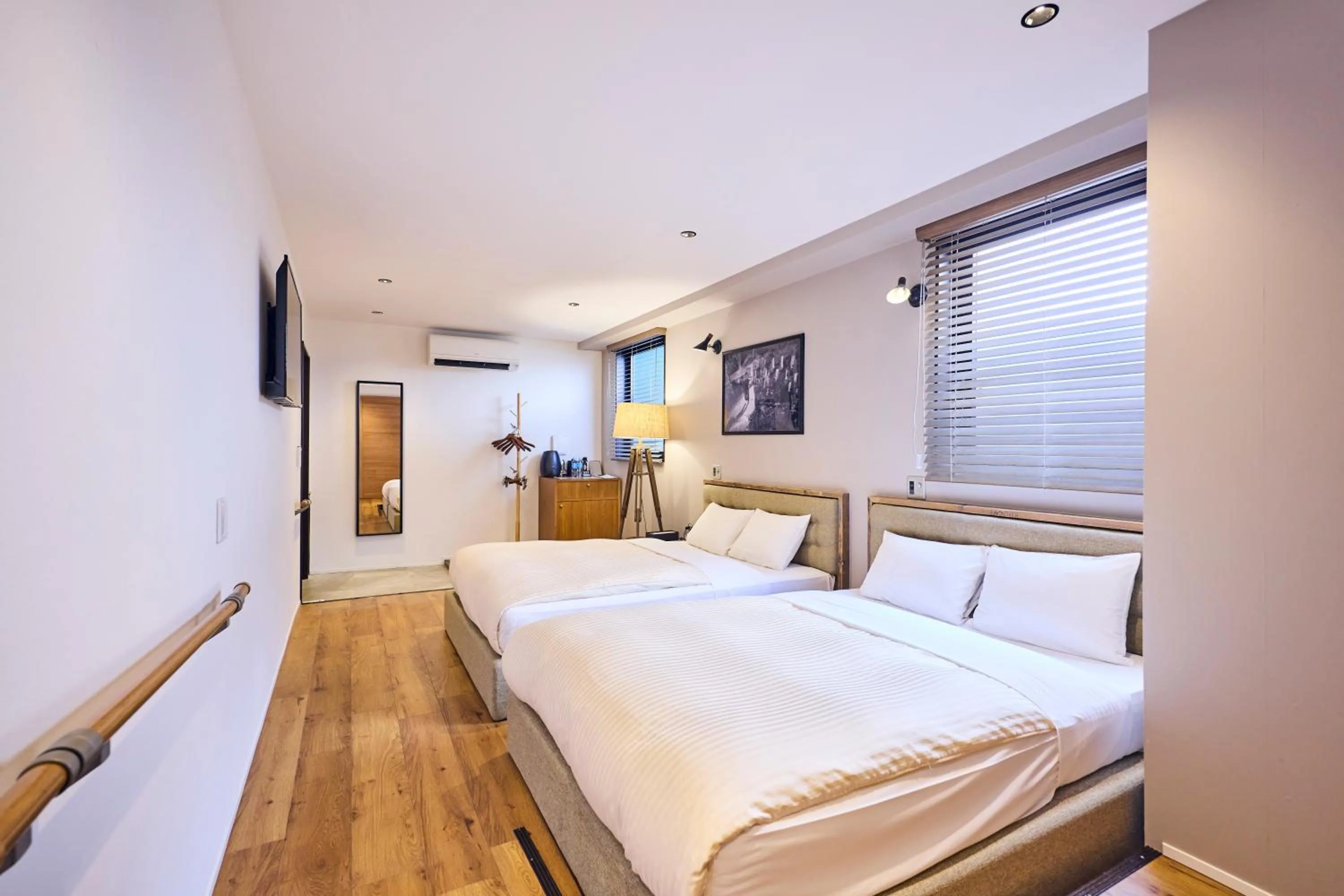 Photo of the whole room, Bed in Hotel Vintage Tokyo Kagurazaka