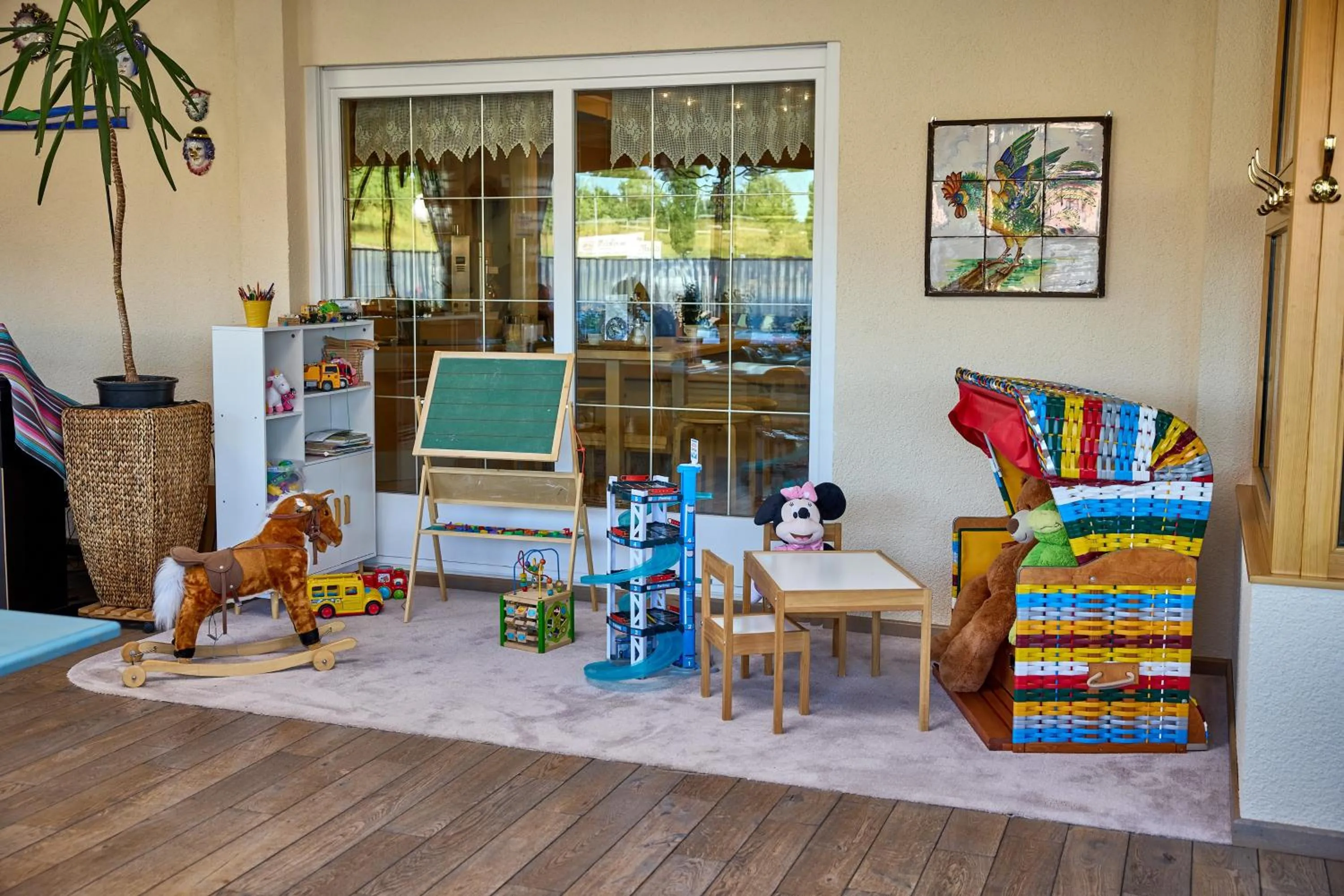 Seating area in Airport-Hotel Fortuna