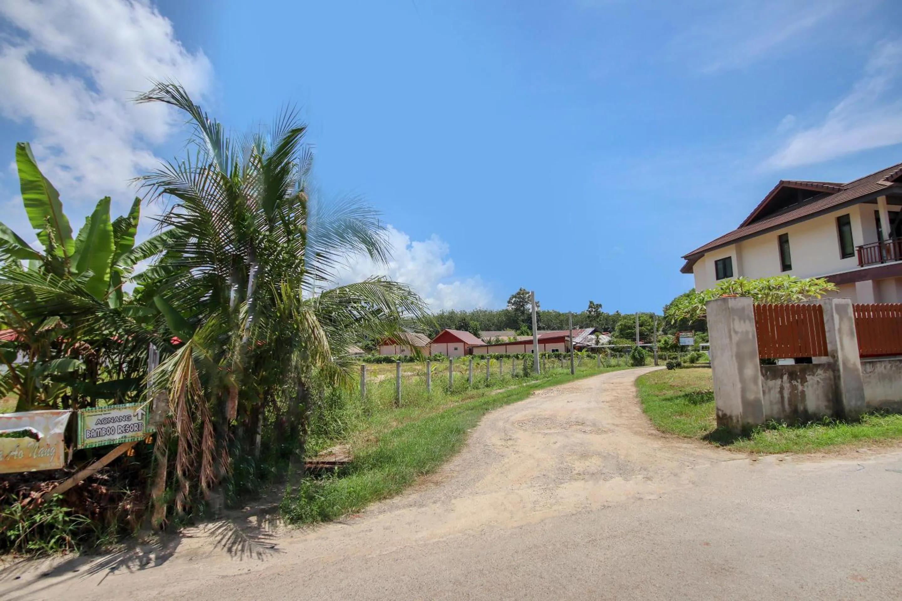Facade/entrance in Napas House