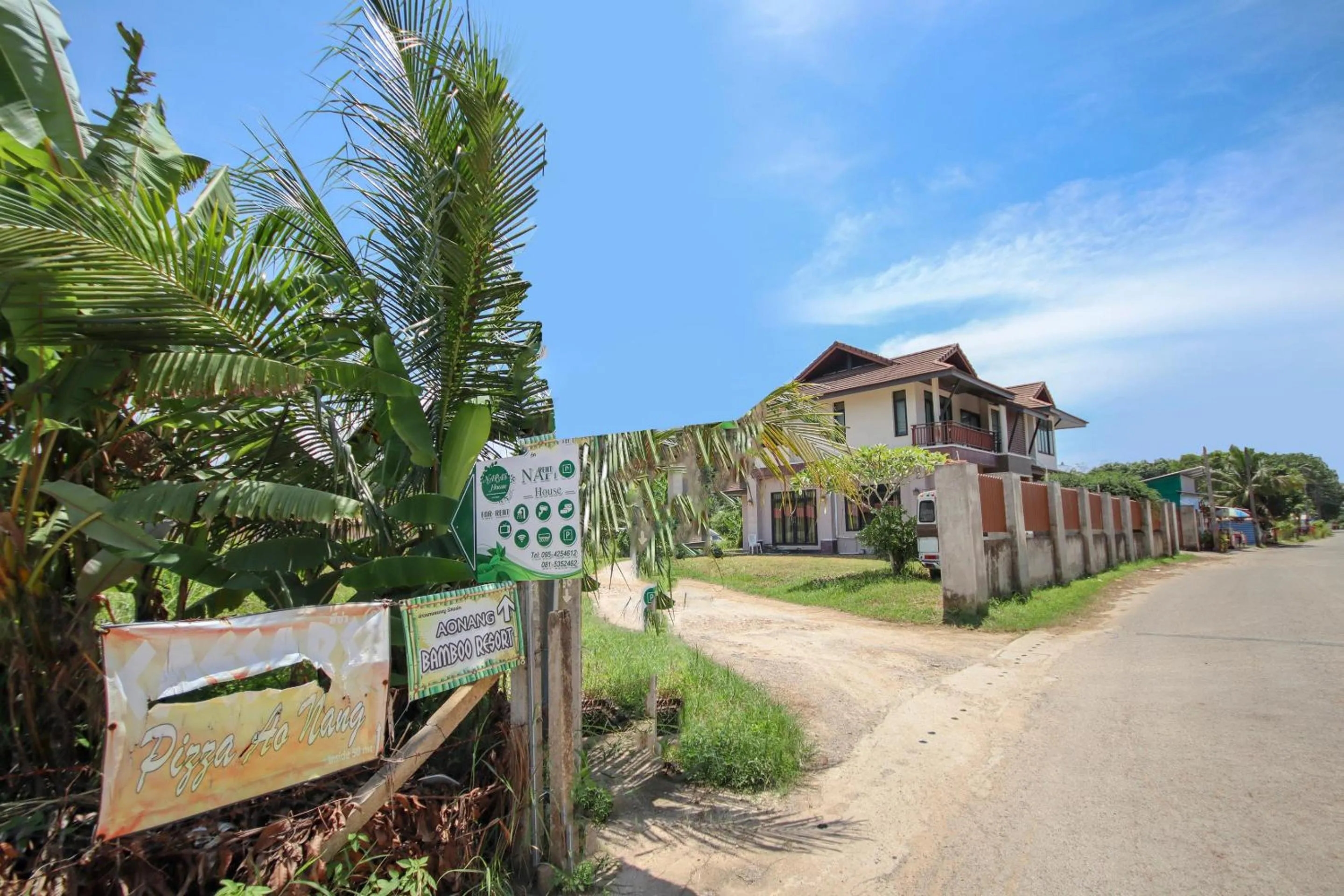 Facade/entrance in Napas House