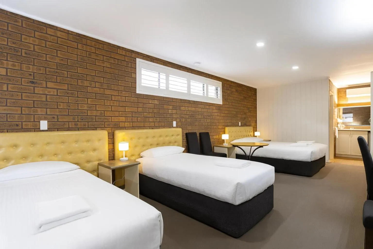 Photo of the whole room, Bed in Wonthaggi Motel