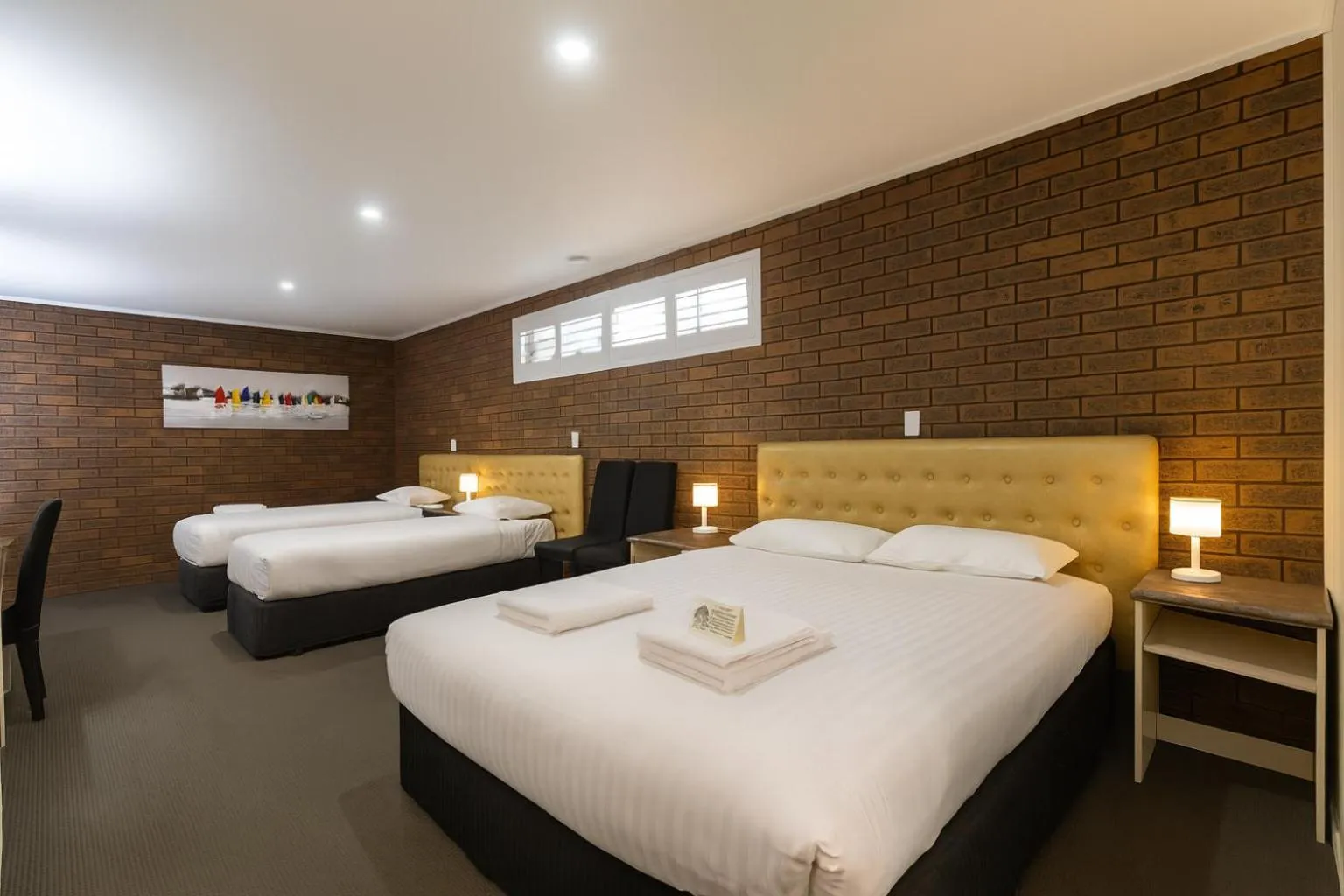 Photo of the whole room, Bed in Wonthaggi Motel