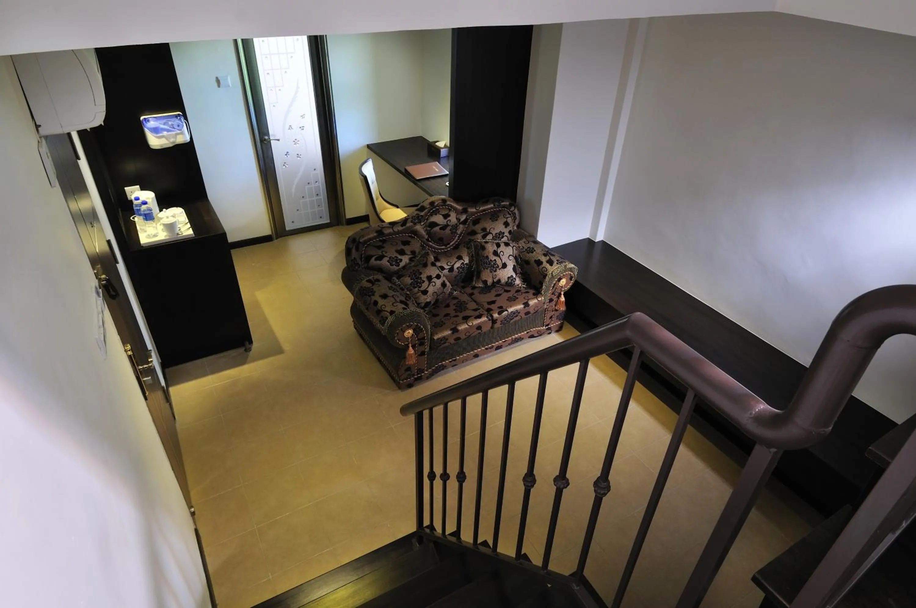 Seating area in ERNES Hotel