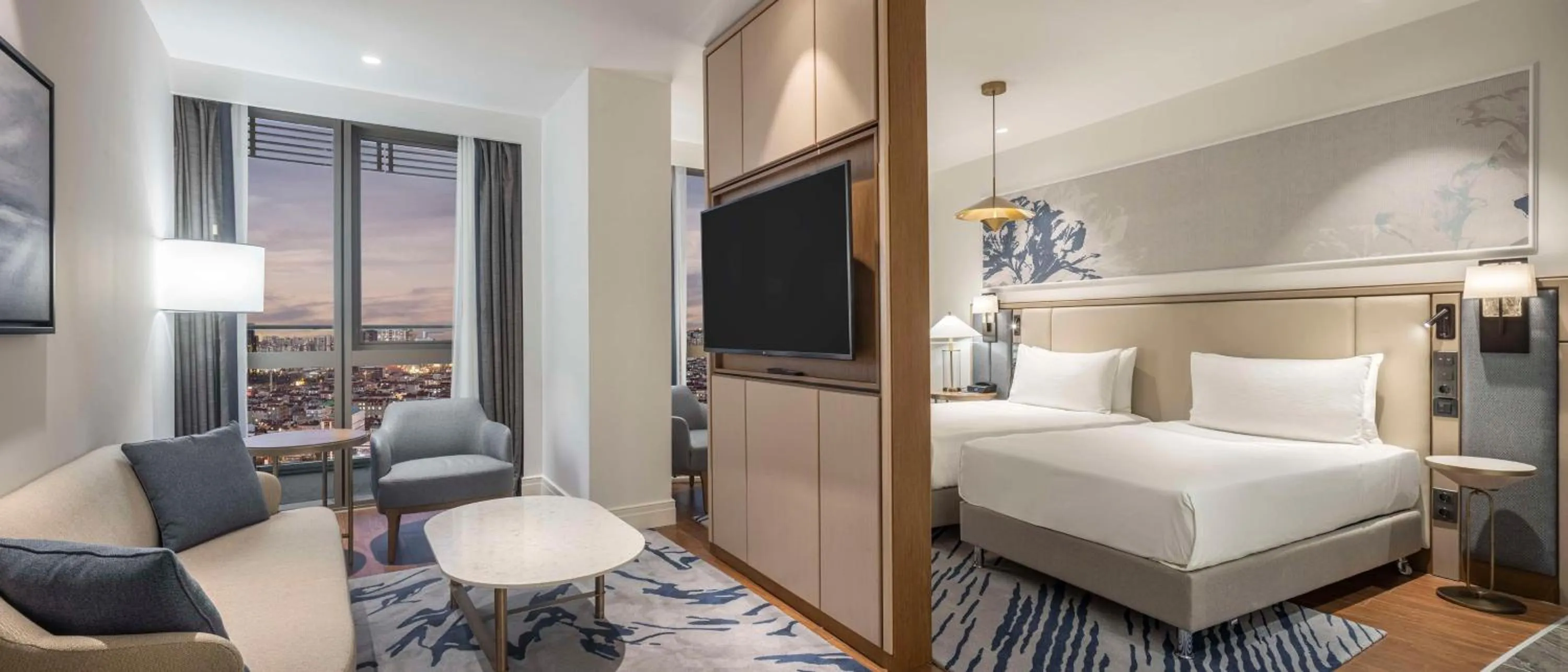 View (from property/room), Bed in Hilton Mall Of Istanbul