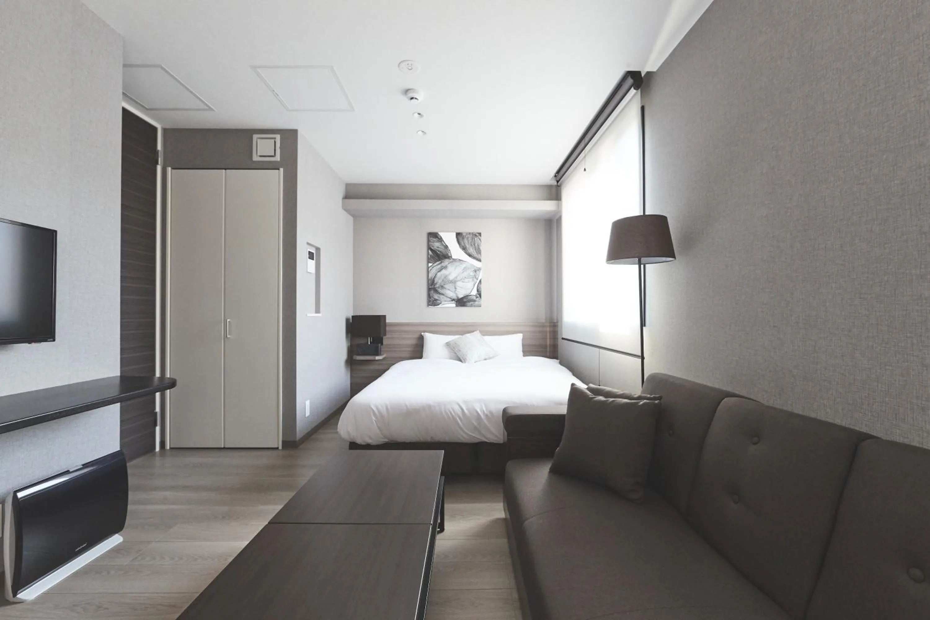 Living room, Bed in ReLA Higashimatsudo