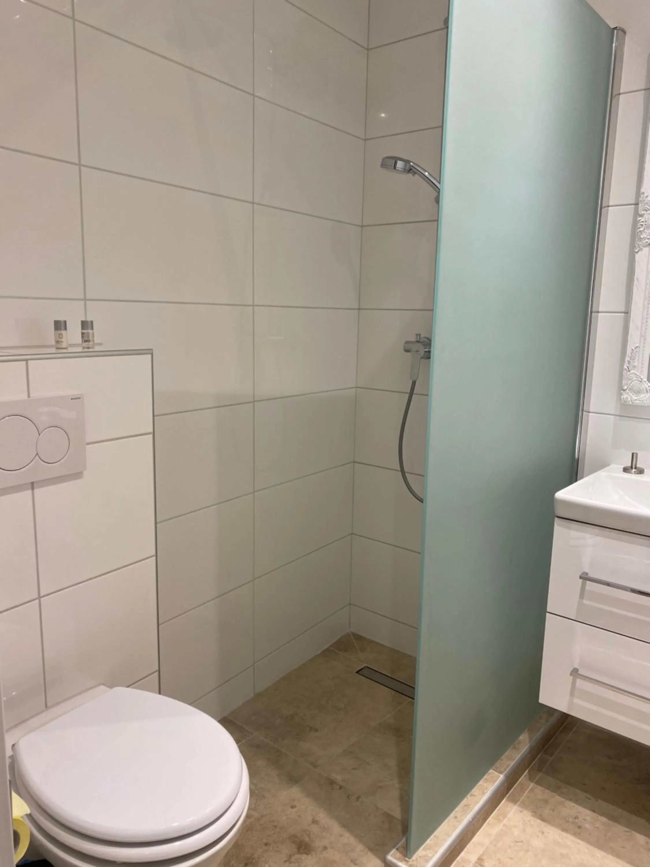 Bathroom in Hotel Waldhorn