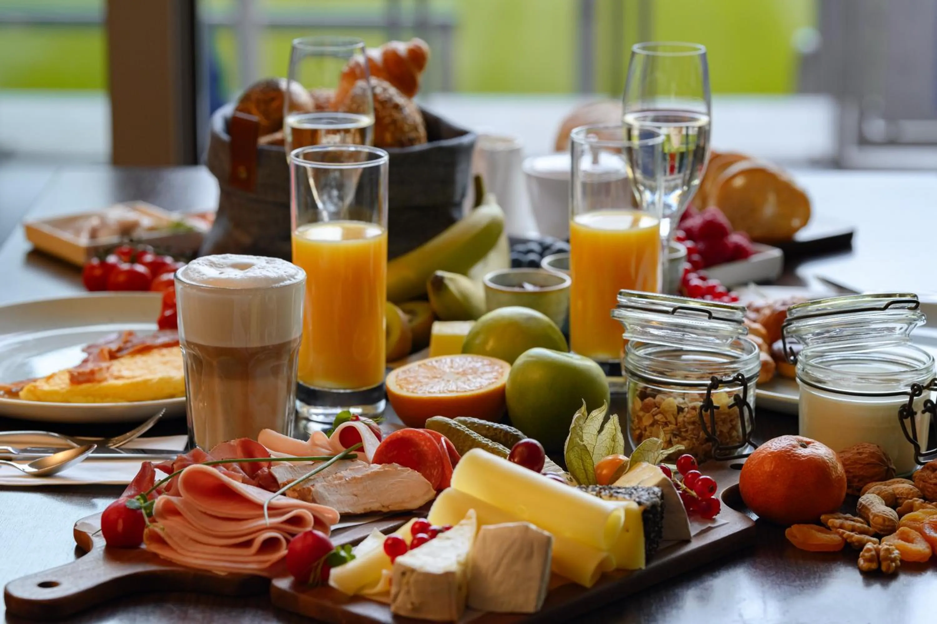 Restaurant/places to eat in Tulip Inn Hotel Düsseldorf Arena - 2 Minuten Fußweg zur Messe