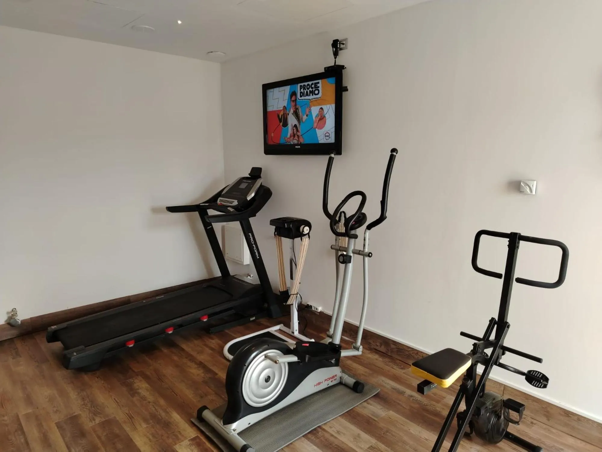 Fitness centre/facilities in B & B Almalù