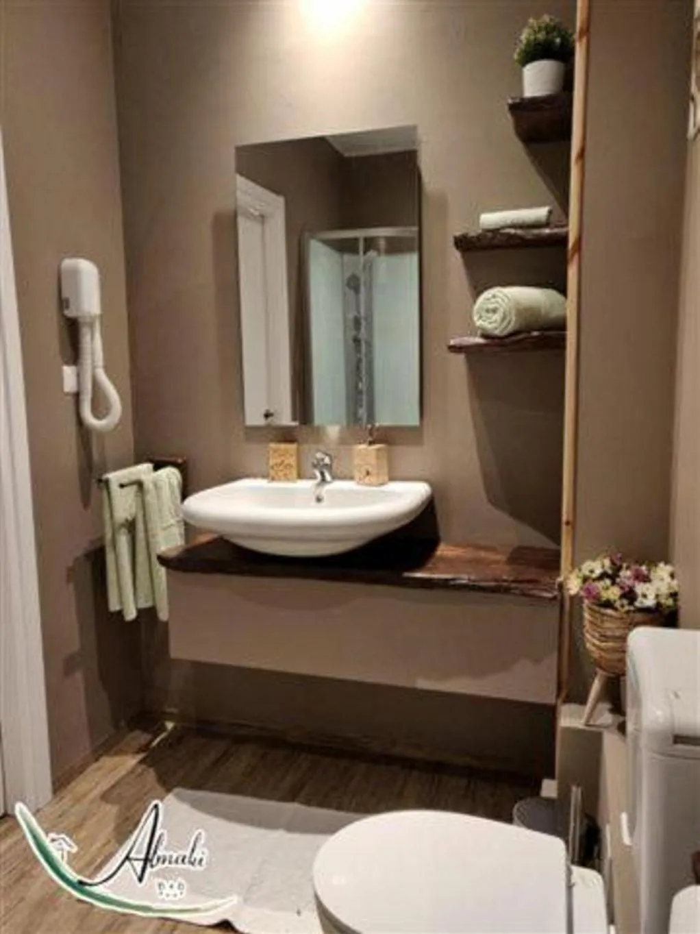 Bathroom in B & B Almalù