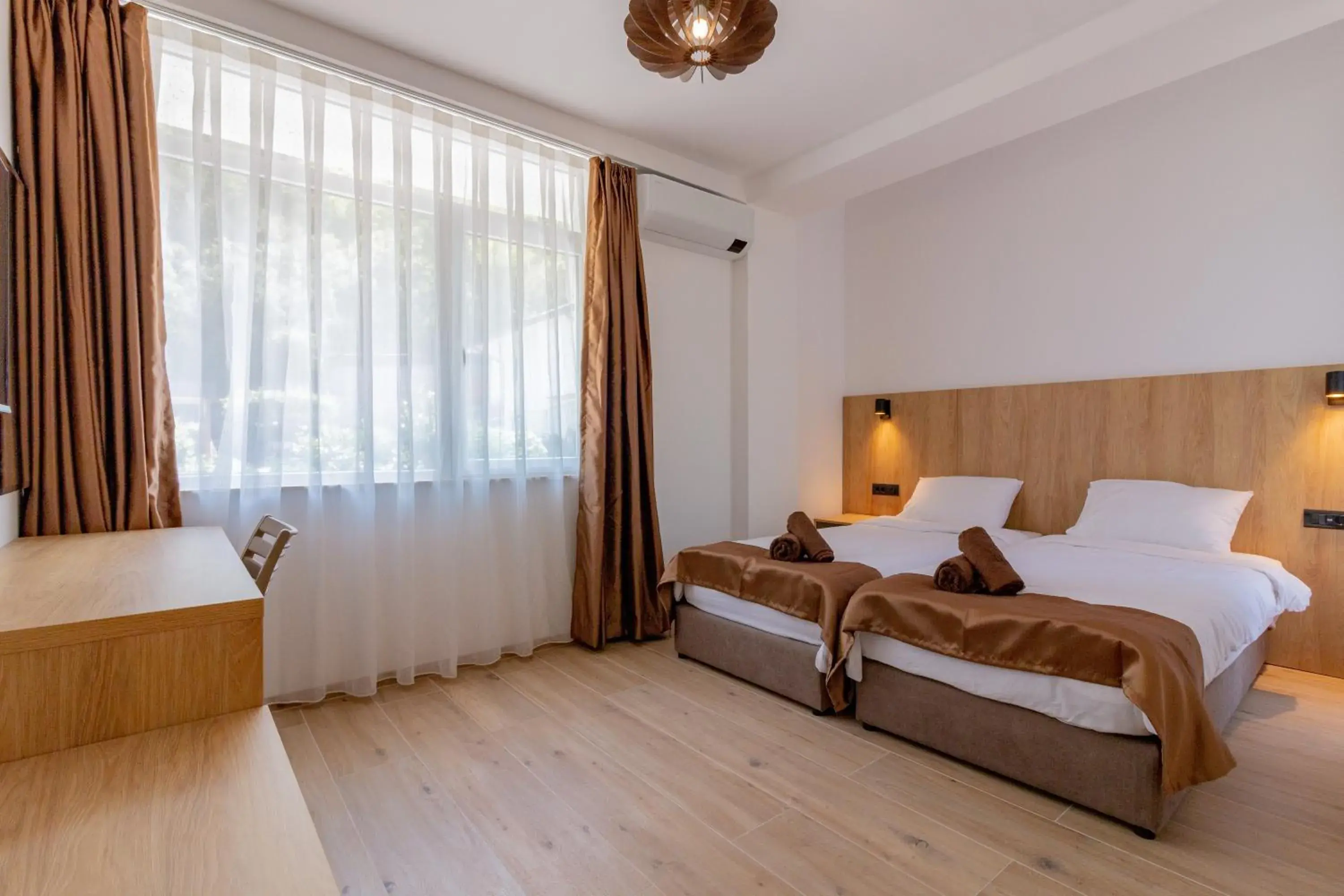 Double Room with Mountain View in Lago Hotel Double Room with Mountain View in Lago Hotel