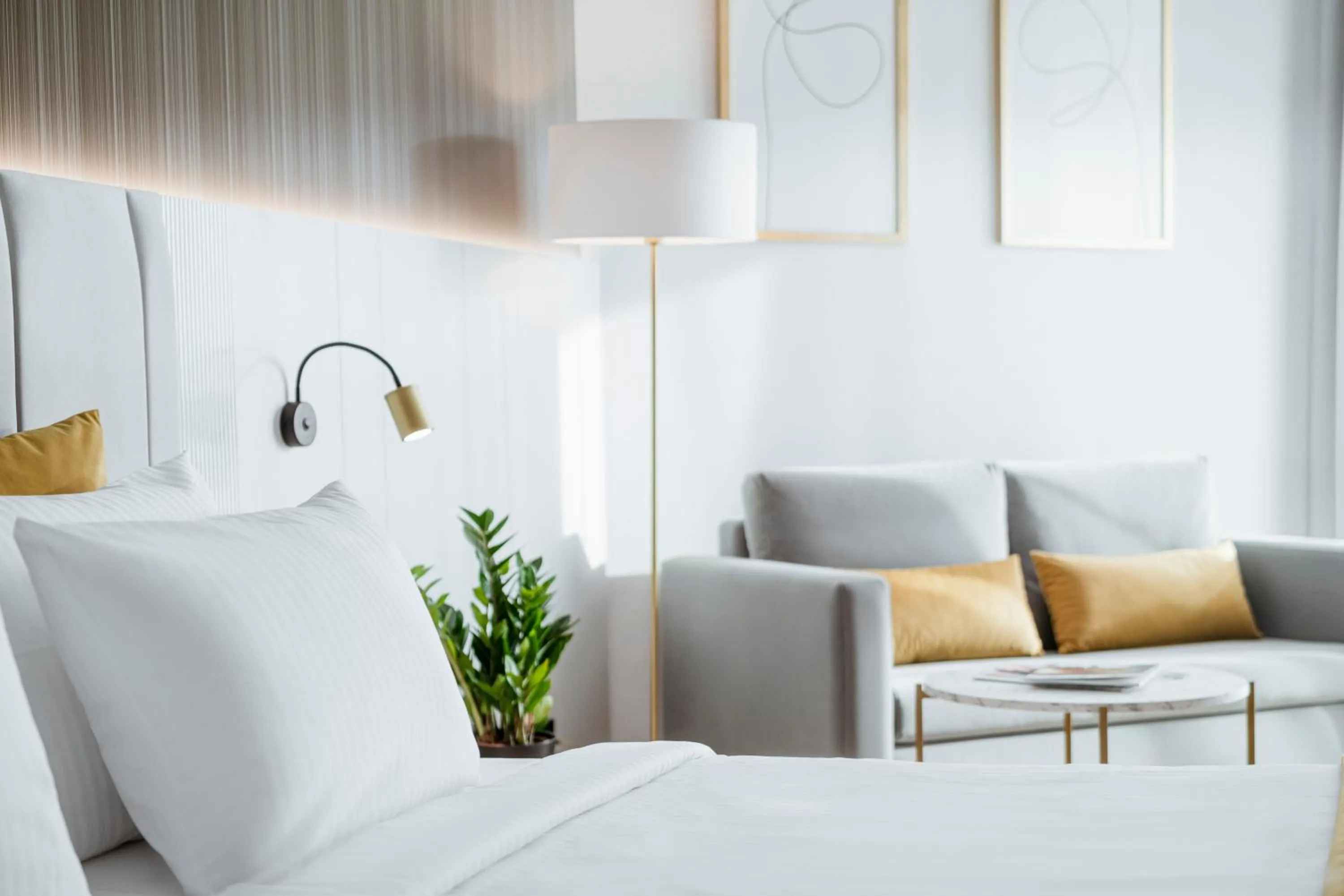 Bed in Crystal Mountain Hotel Wisła