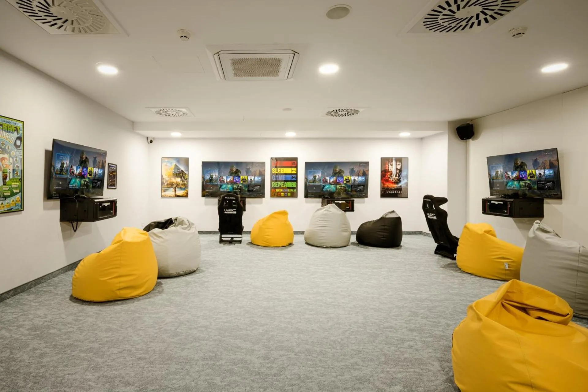 Game Room in Crystal Mountain Hotel Wisła