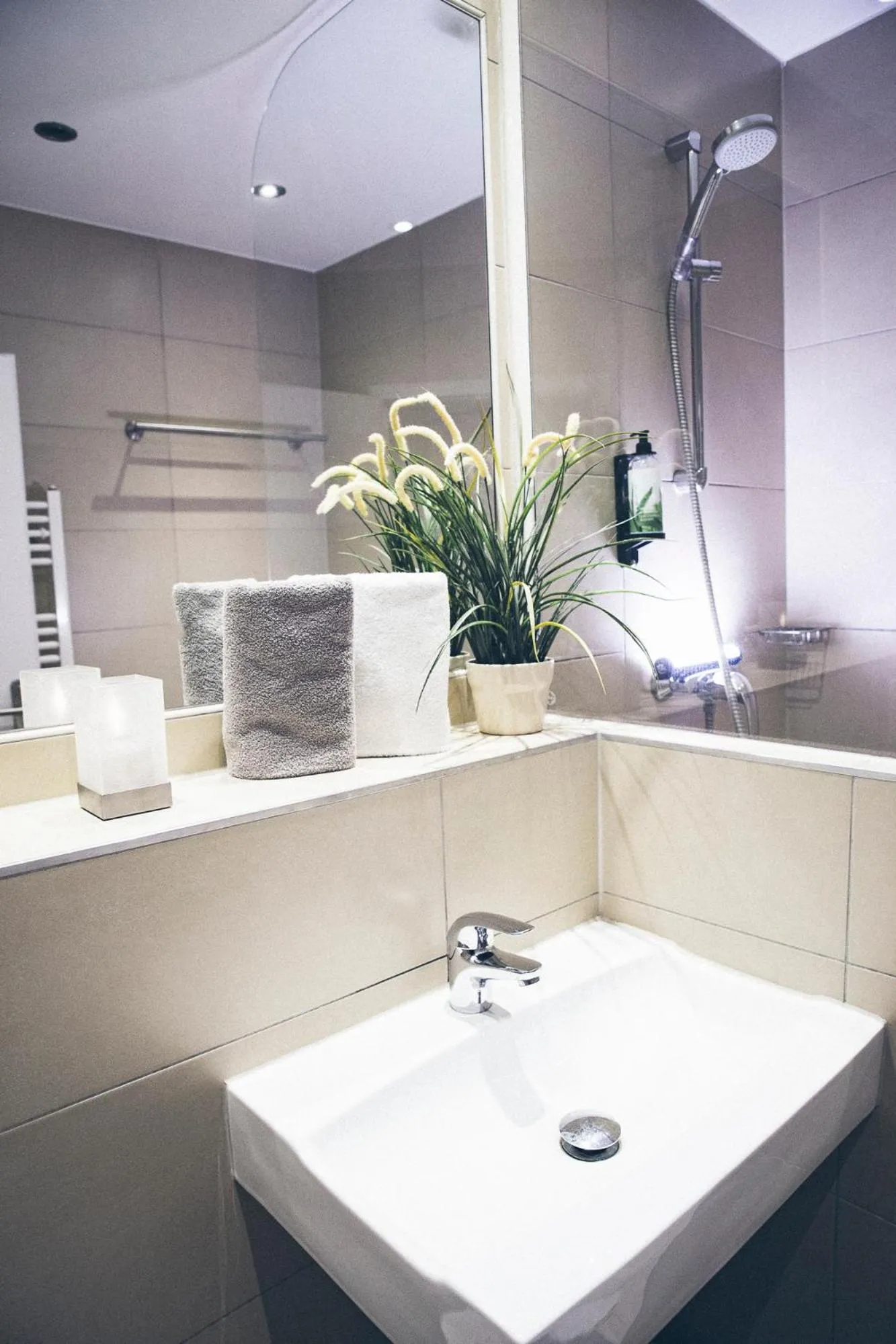 Bathroom in Gartenstadt Hotel