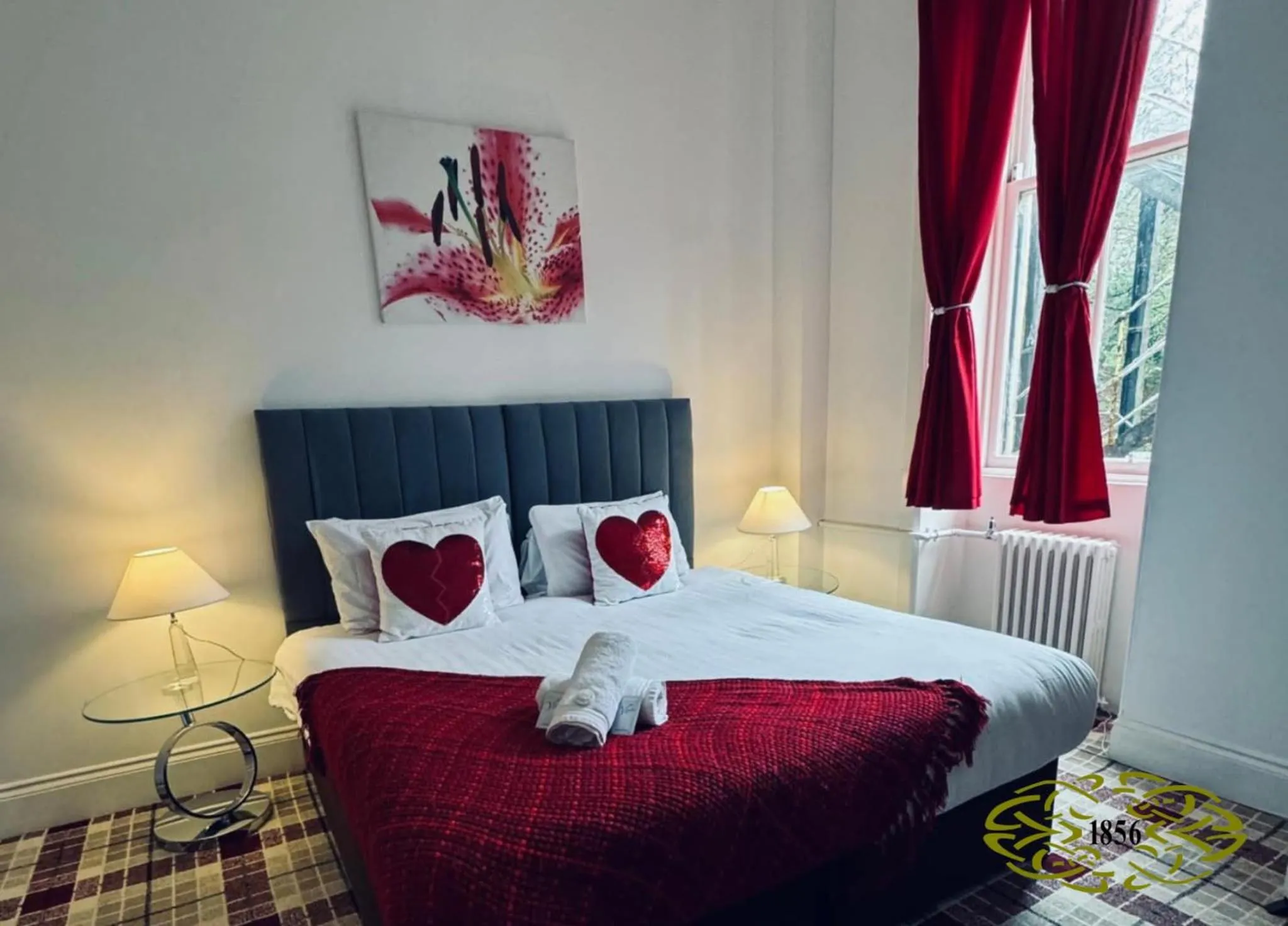 Bed in Royal Marine Hotel Dunoon