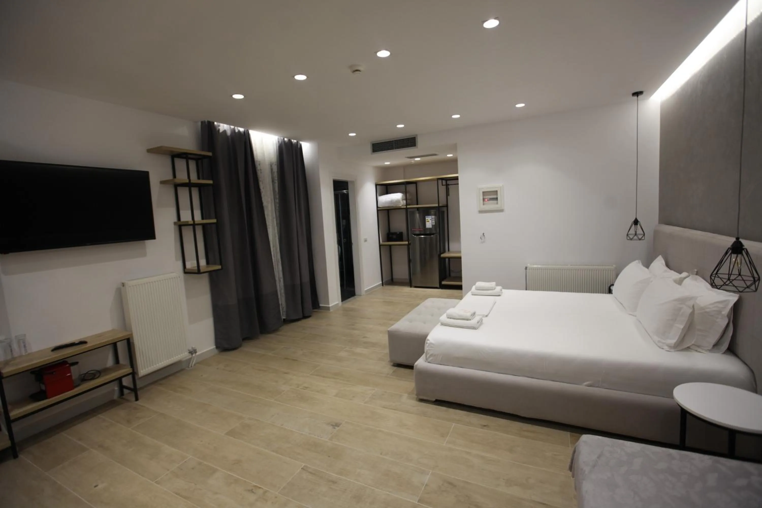 TV and multimedia, Bed in Art Hotel