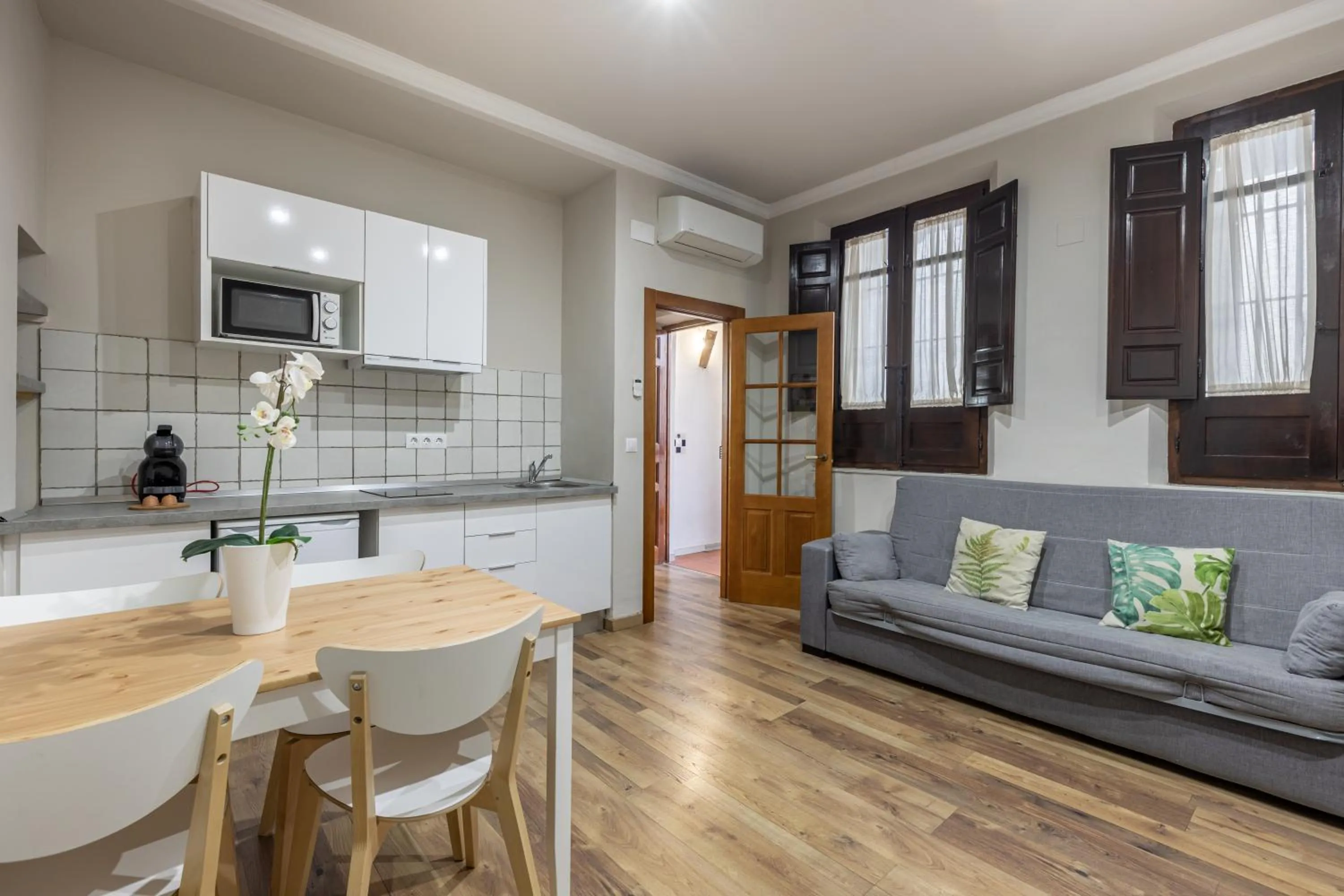 Living room in Apartamentos Alhambra Granada 3000