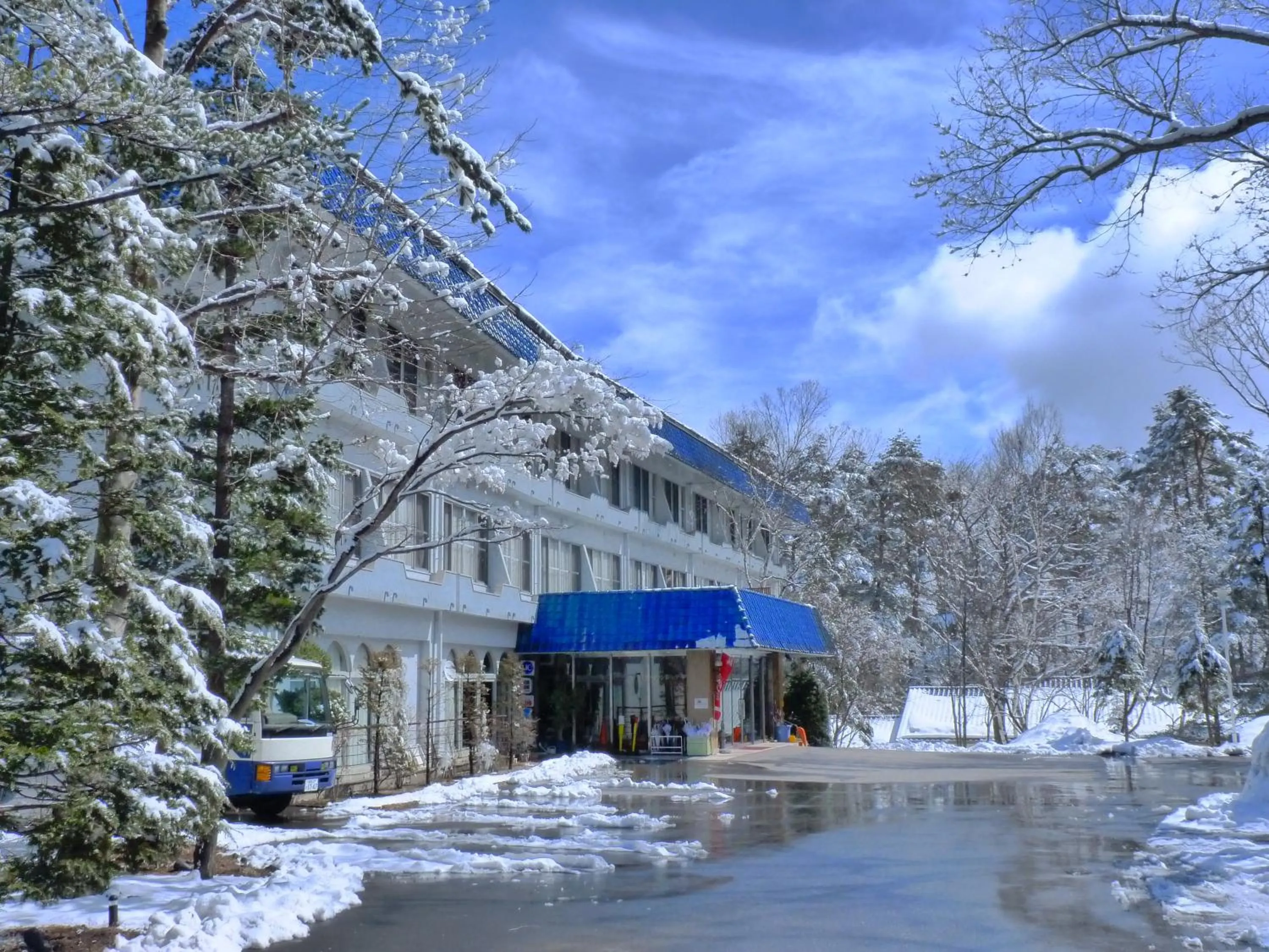 Property building in Kusatsu Skyland Hotel