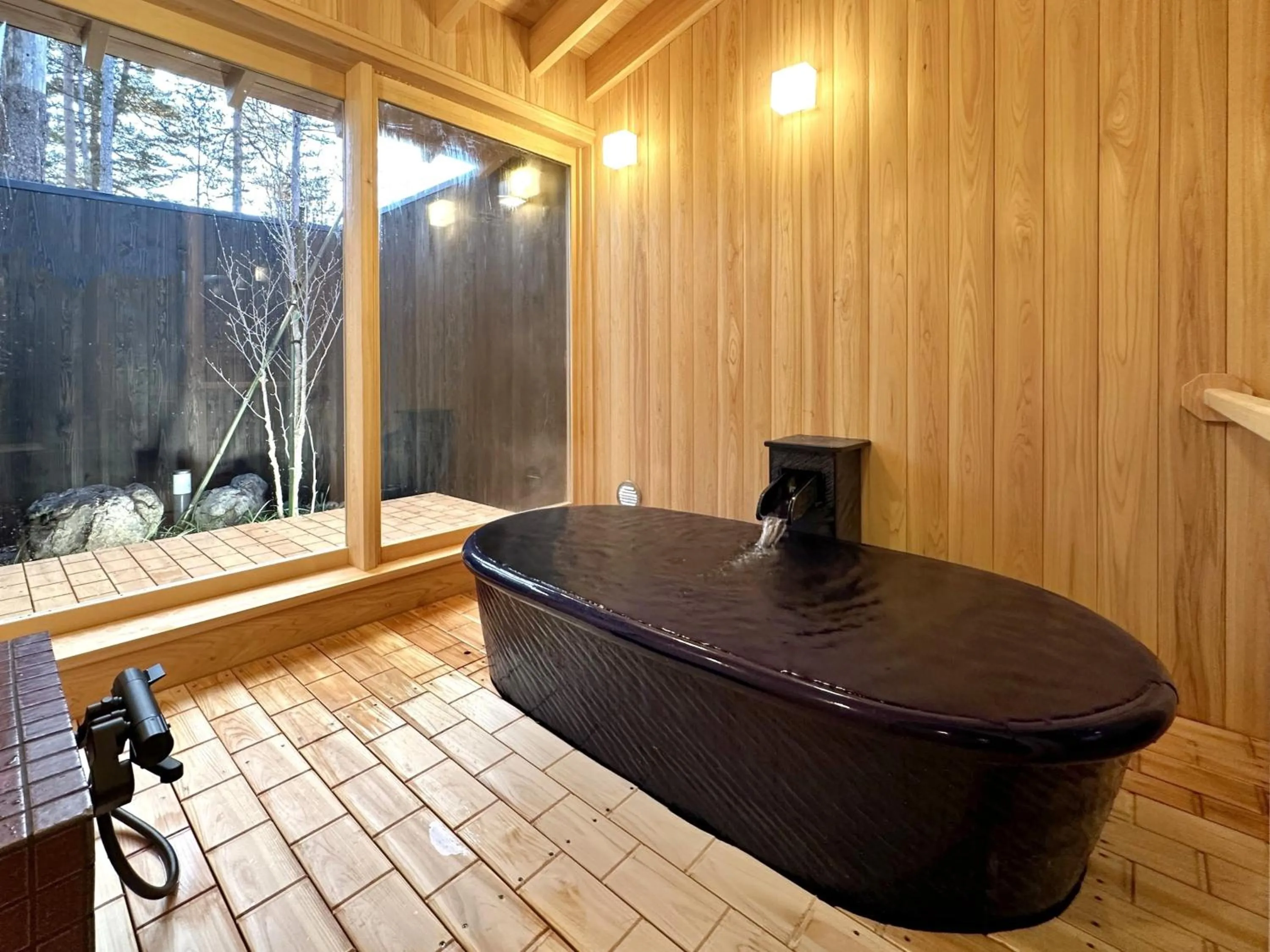 Kusatsu Skyland Hotel