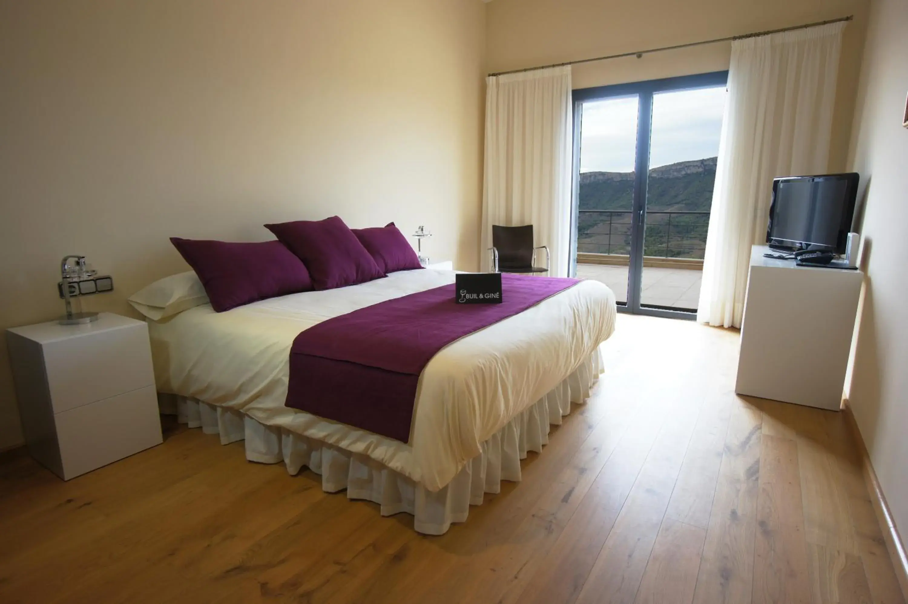 Double or Twin Room - single occupancy in Buil & Gine Wine Hotel Double or Twin Room - single occupancy in Buil & Gine Wine Hotel