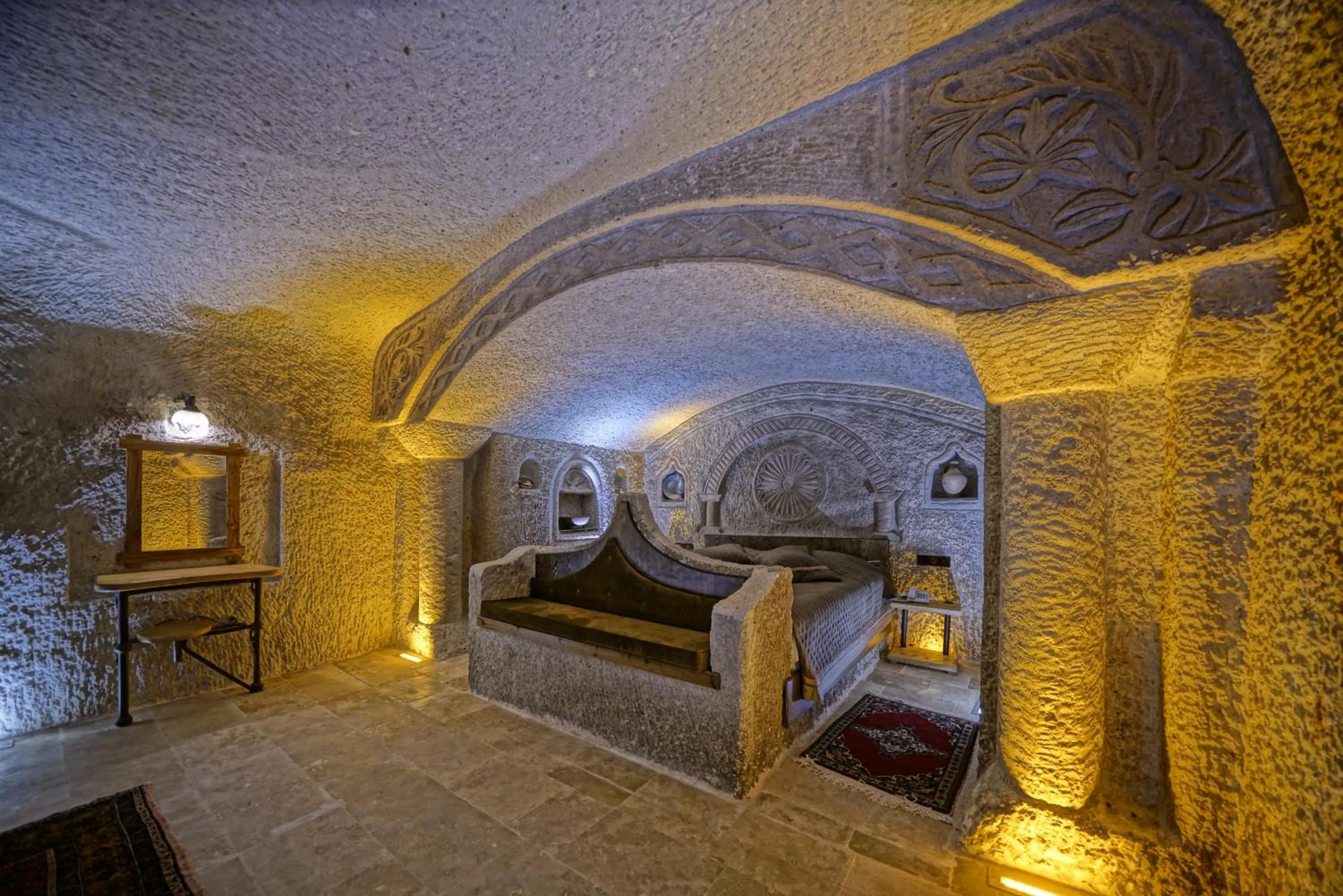 Massage, Bed in Cappadocia Cave Lodge