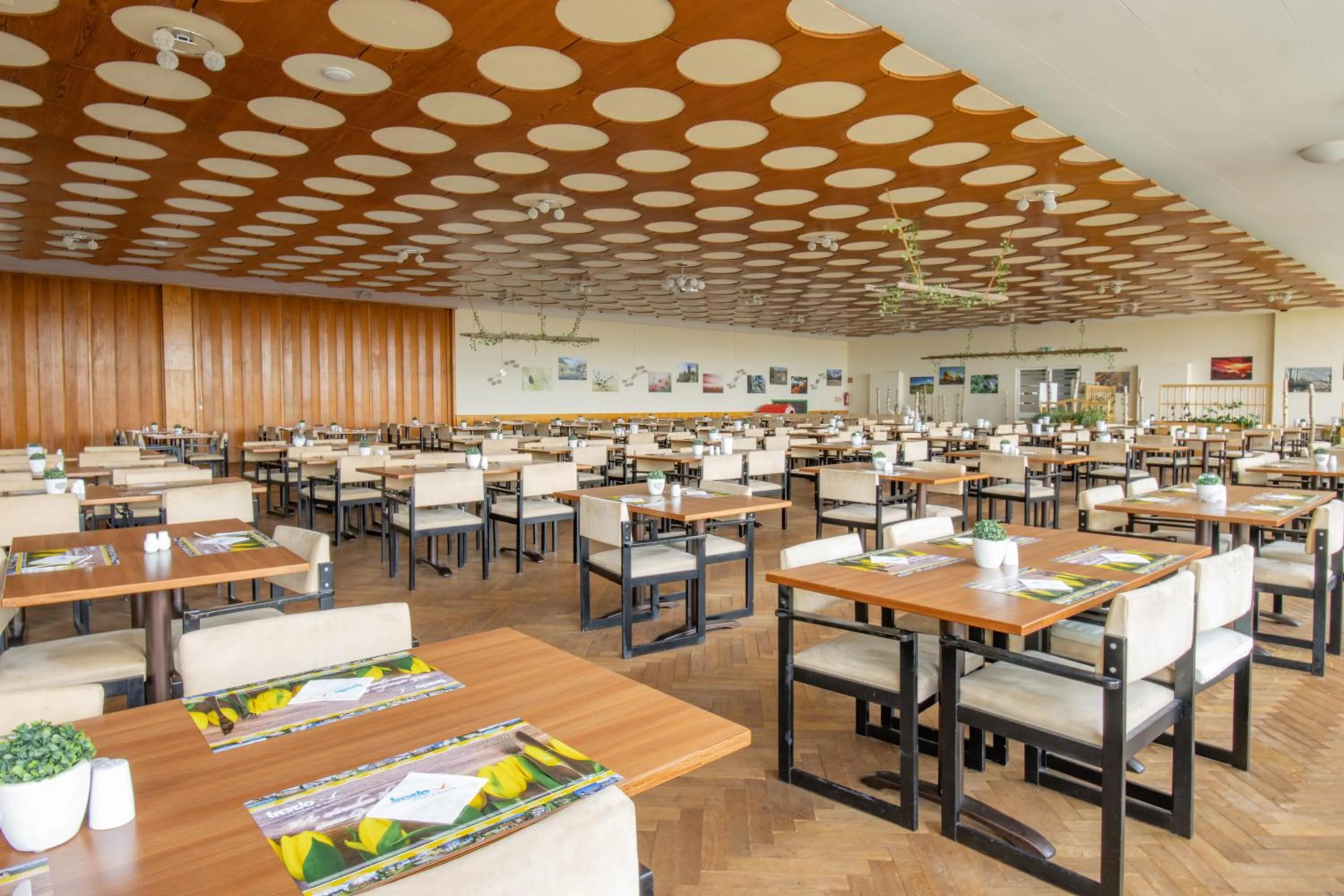 Restaurant/places to eat in Ferien Hotel Rennsteigblick