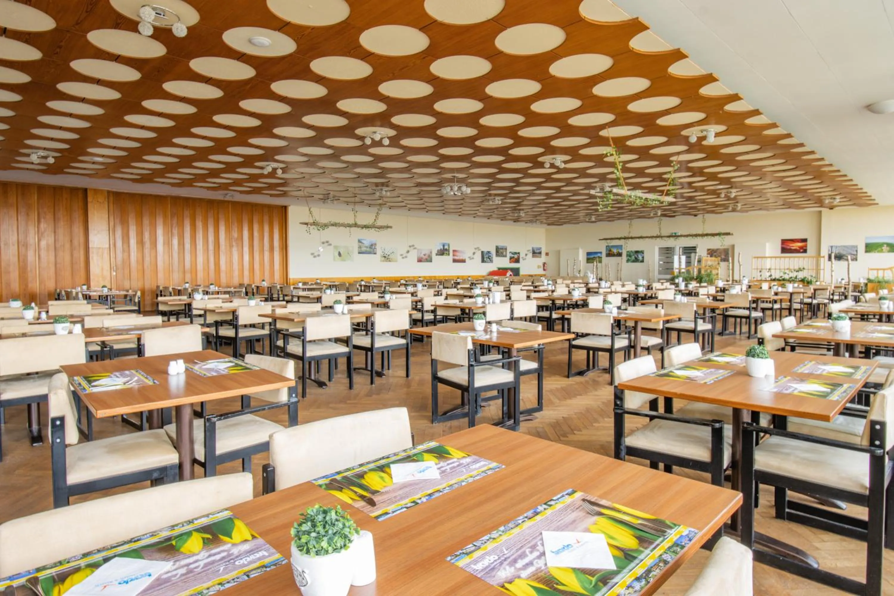 Restaurant/places to eat in Ferien Hotel Rennsteigblick