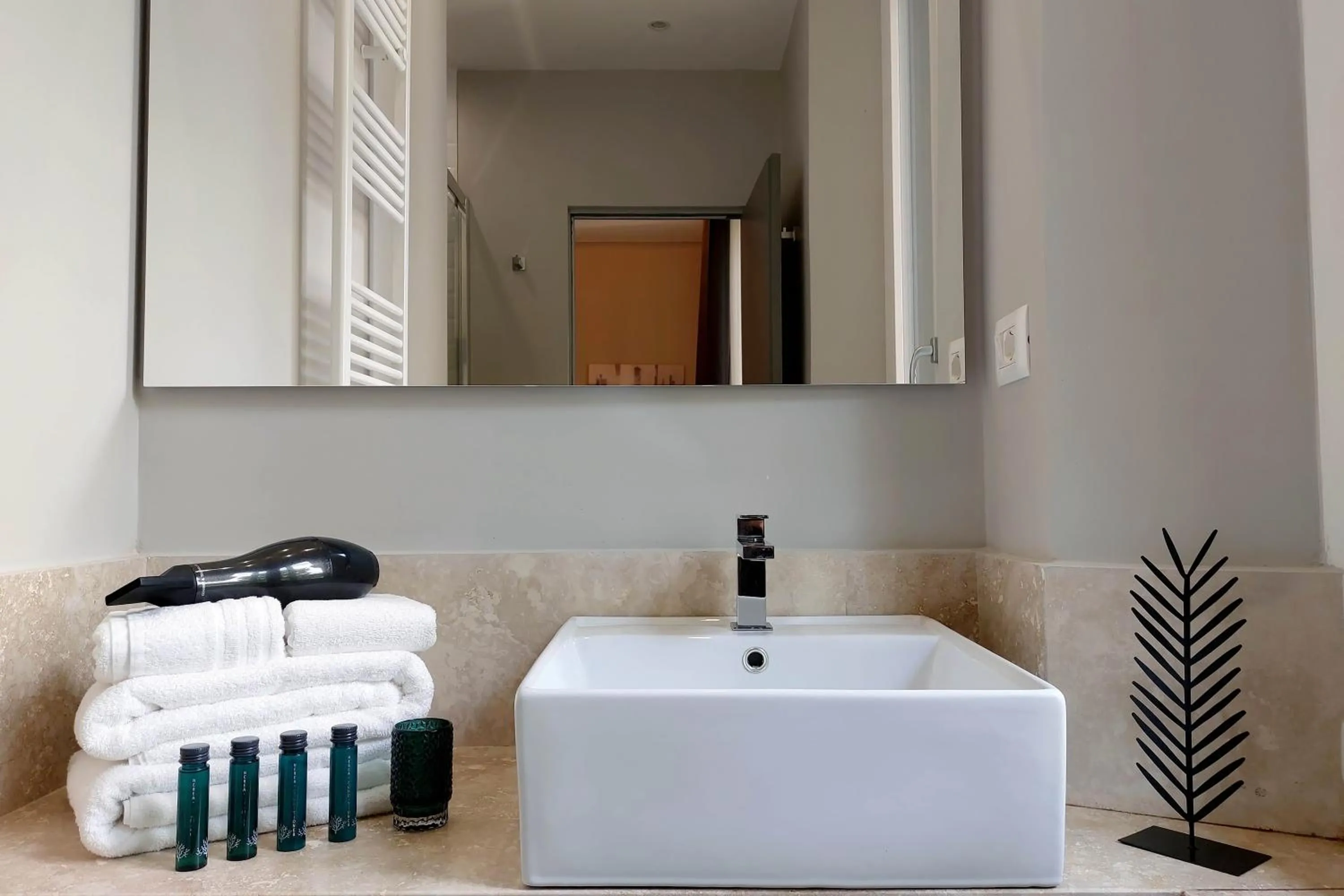 Bathroom in Vico Fashion District