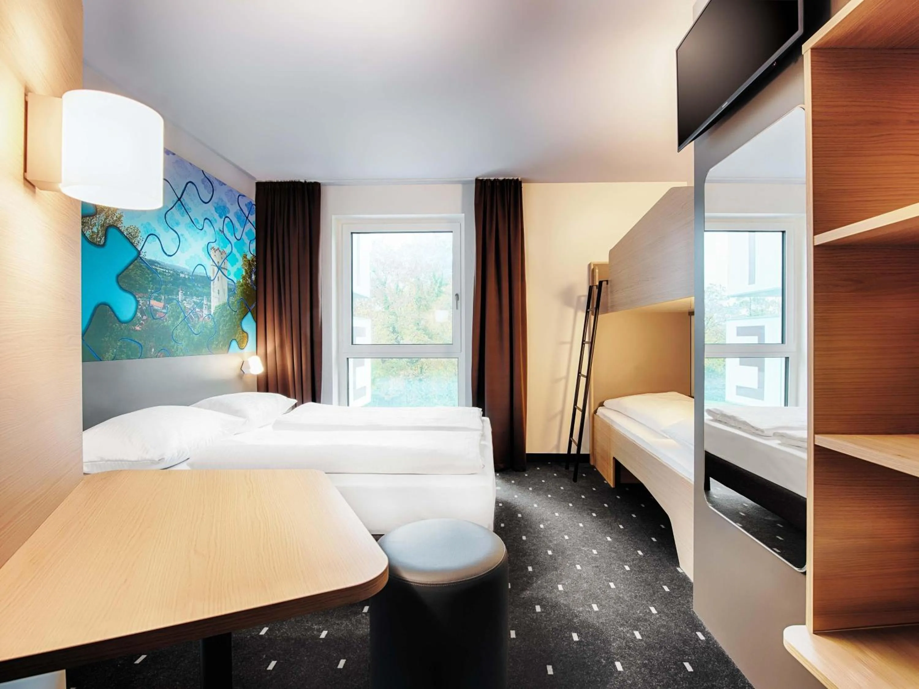 Photo of the whole room, Bed in B&B Hotel Ravensburg