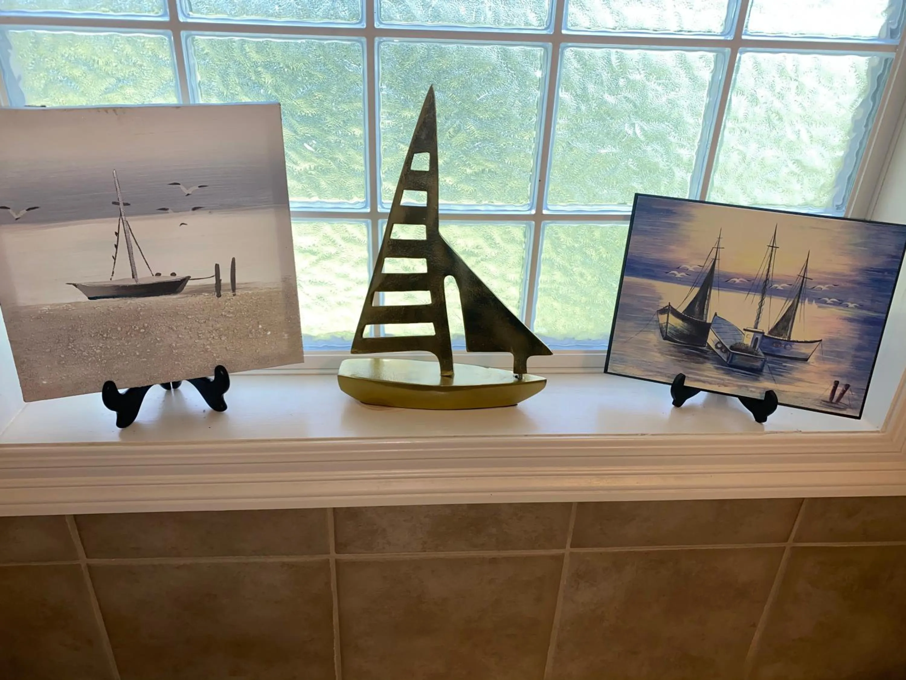 Condo w Pool near beaches, dining, shopping, etc