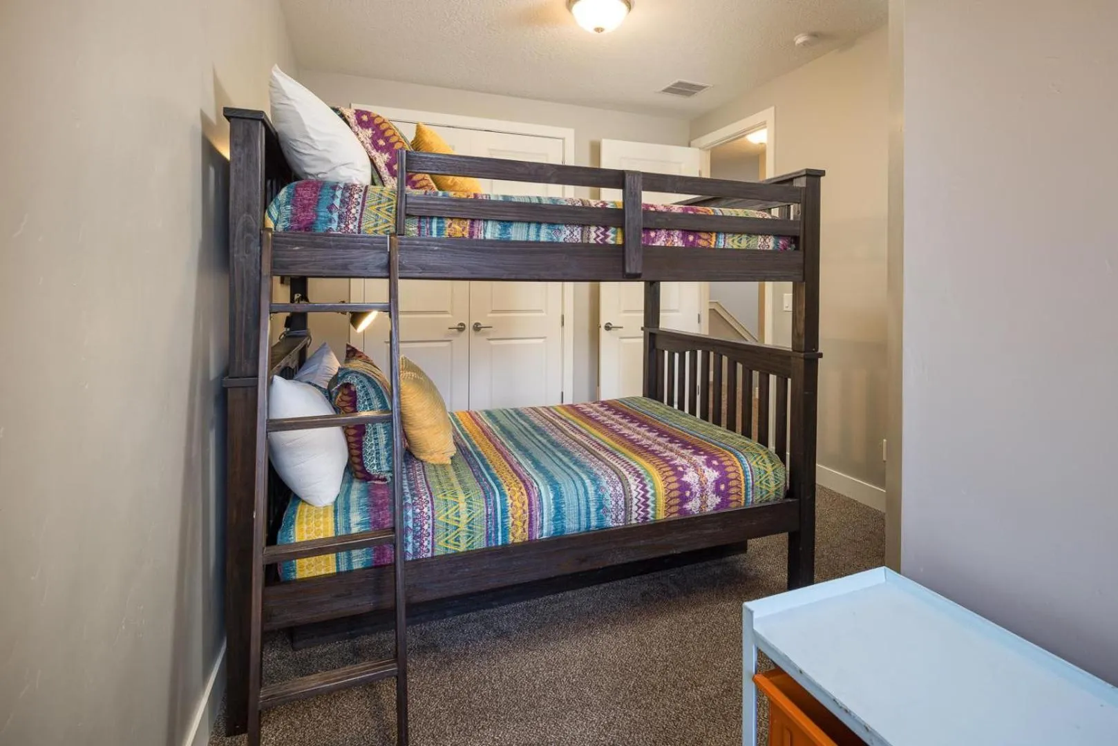 Bed in Entrada at Moab 602