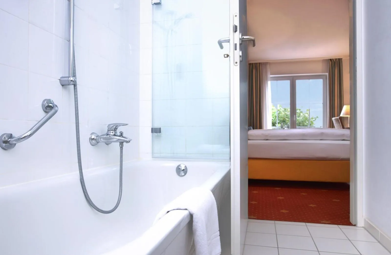 Bath in Hotel Zielonka