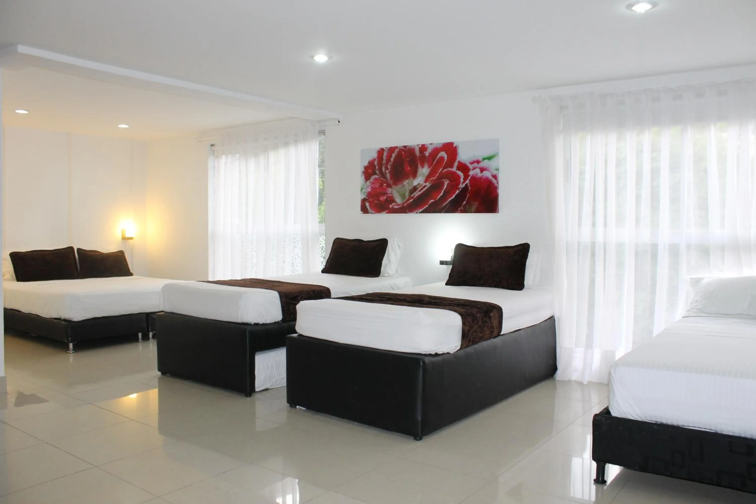 Photo of the whole room, Bed in Hotel Boutique las Rosas 5 G
