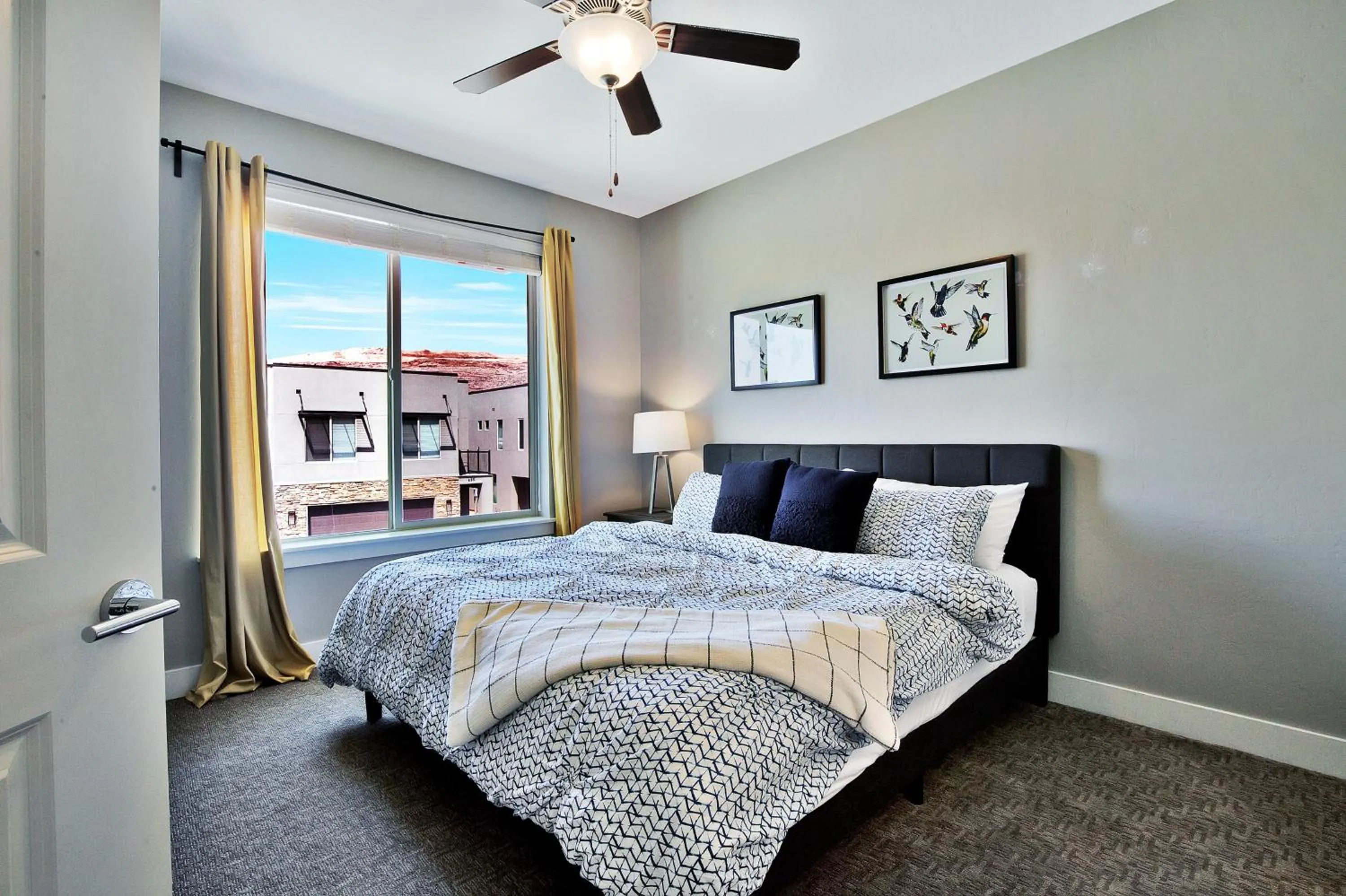 Bed in Entrada at Moab 623